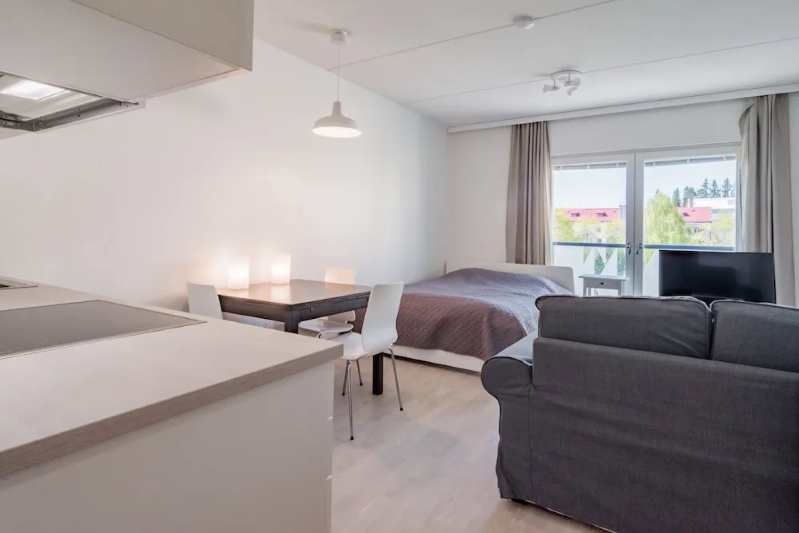 Local Nordic Apartments - Snowy Owl