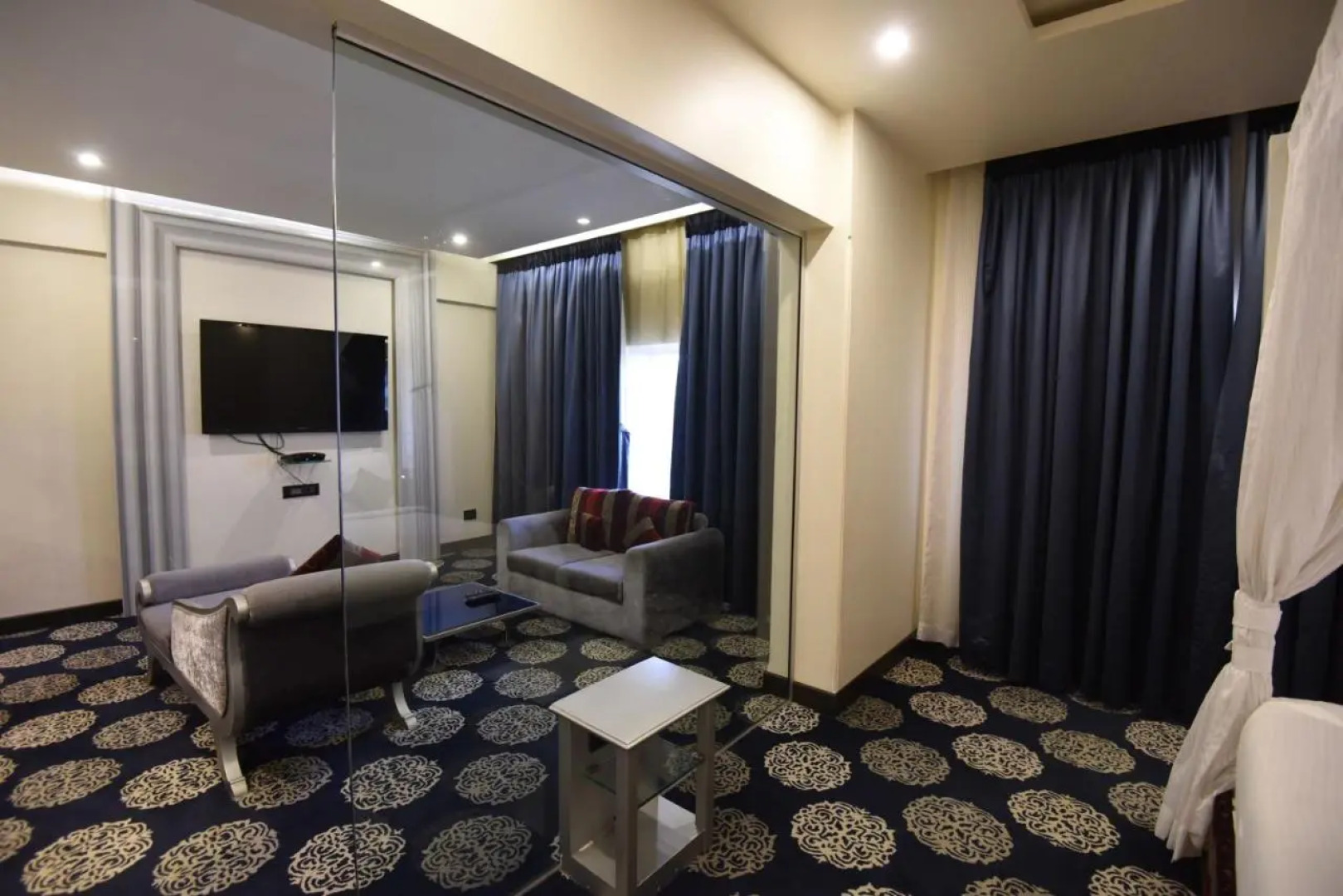 Vista Premier At Thane West