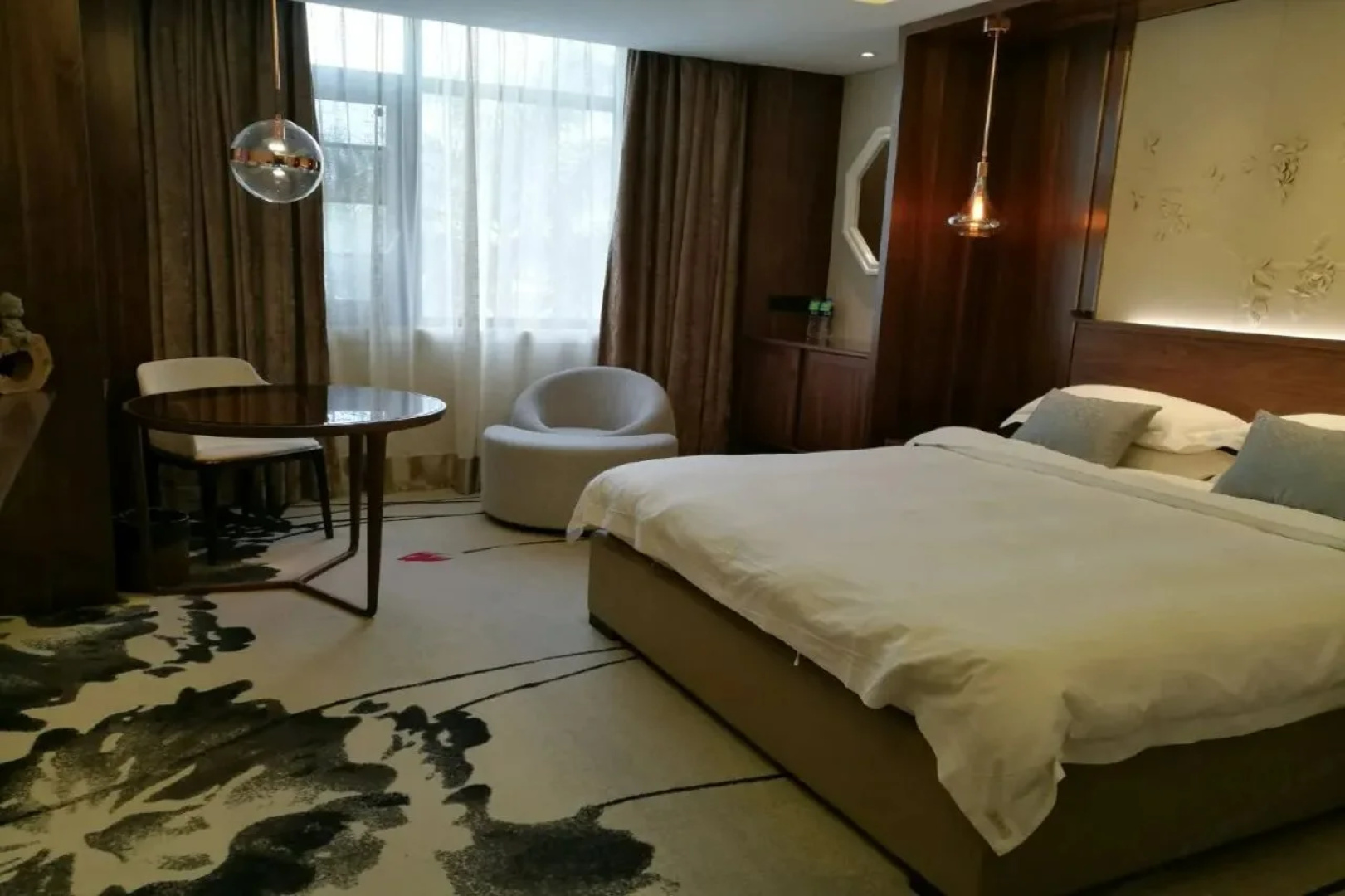 Donghu Grand Hotel