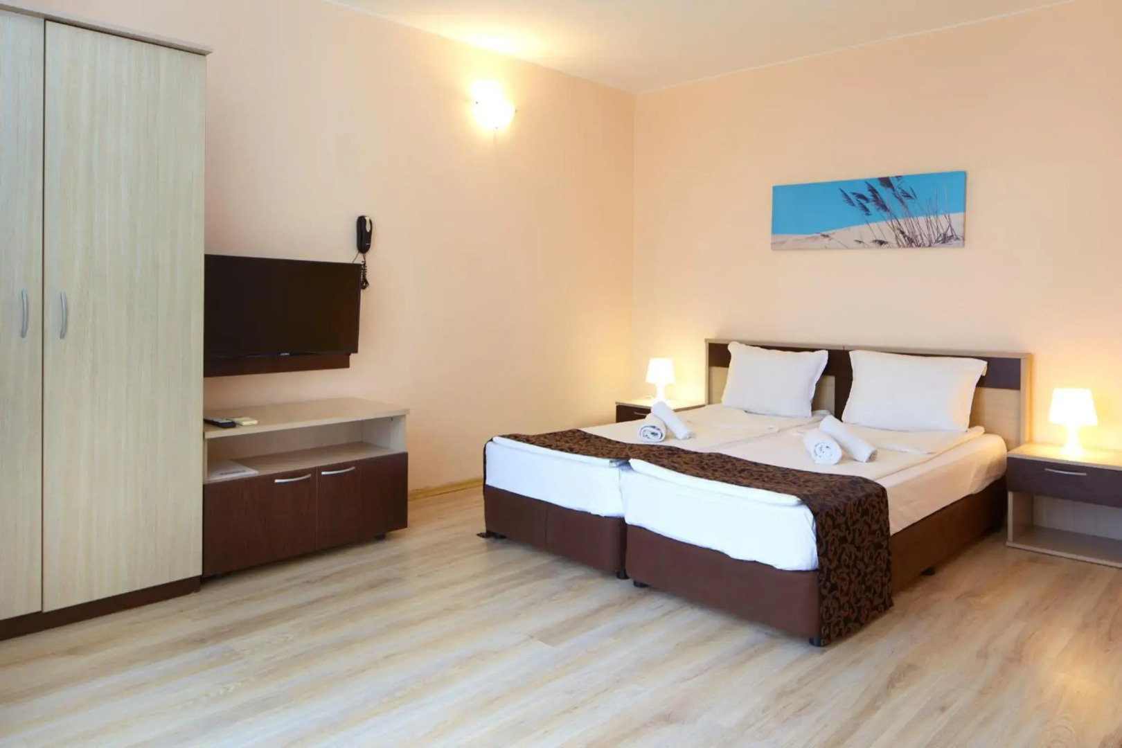 Apart Hotel Vechna R