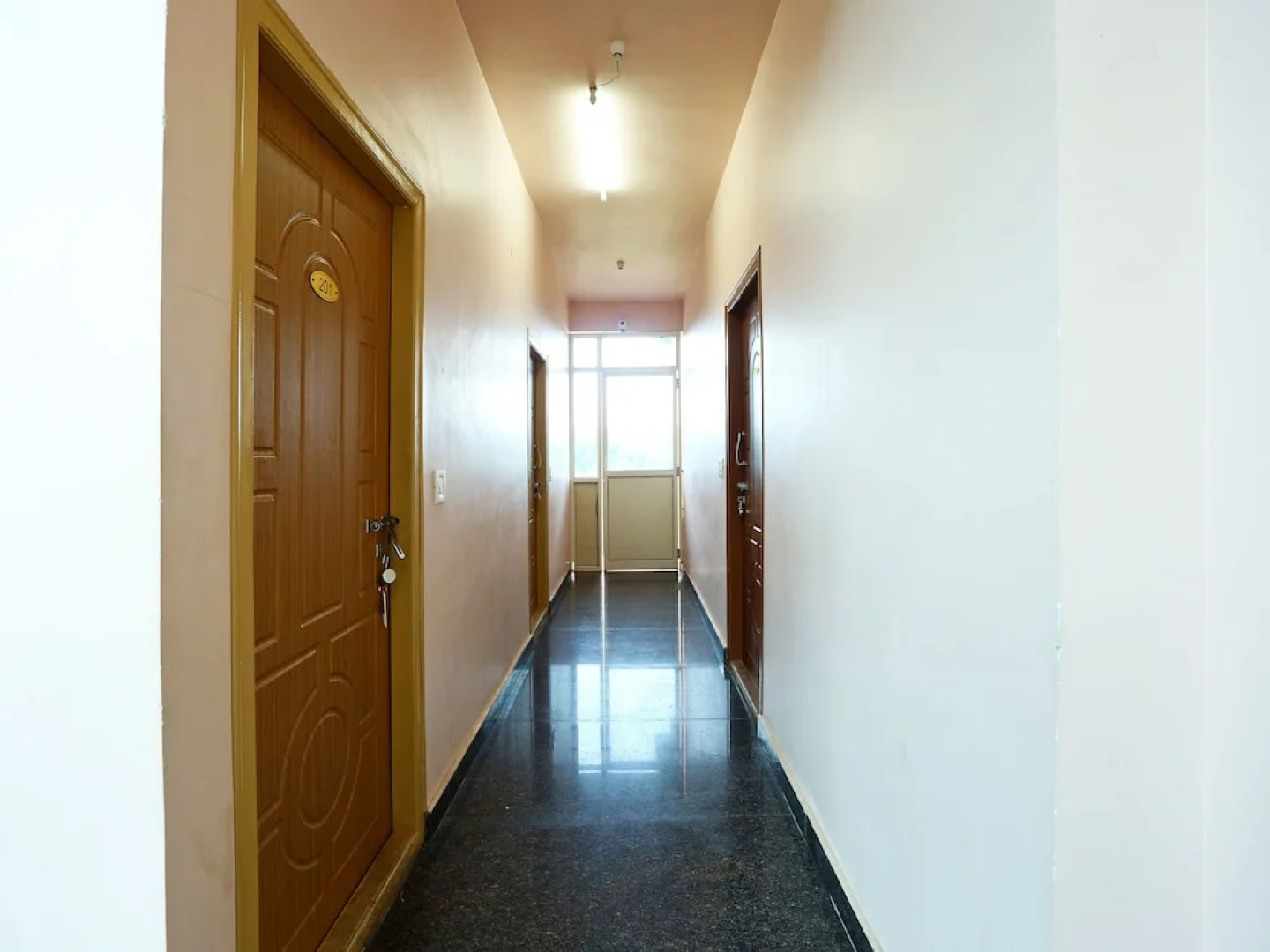 OYO 9262 Recluse Premiere Hotel