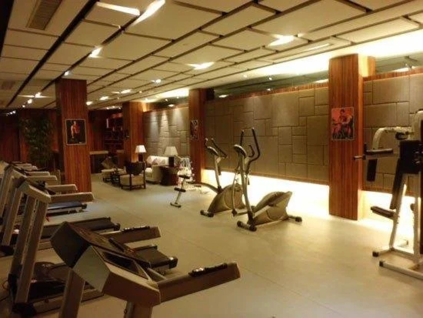 Nishi Haitai Hotel Luxury