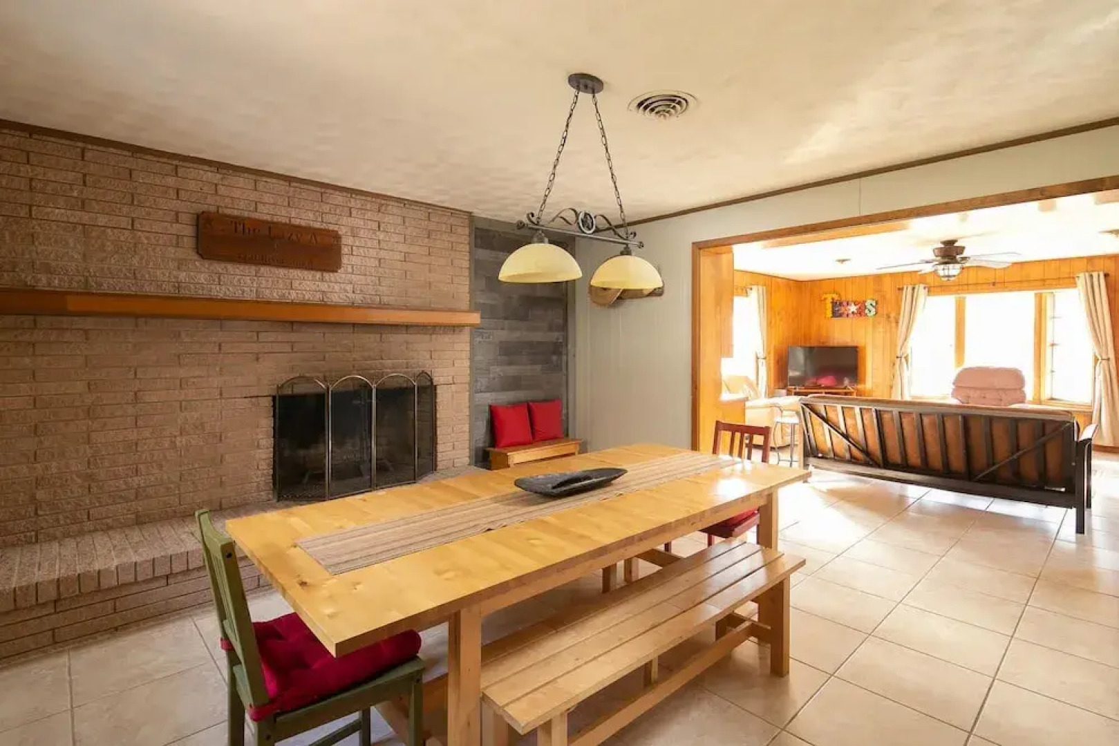 The Lazy A Rr7221 3 Bedroom Home by RedAwning