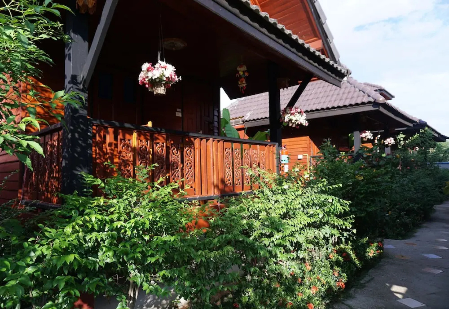 Lampang Bouteak Resort