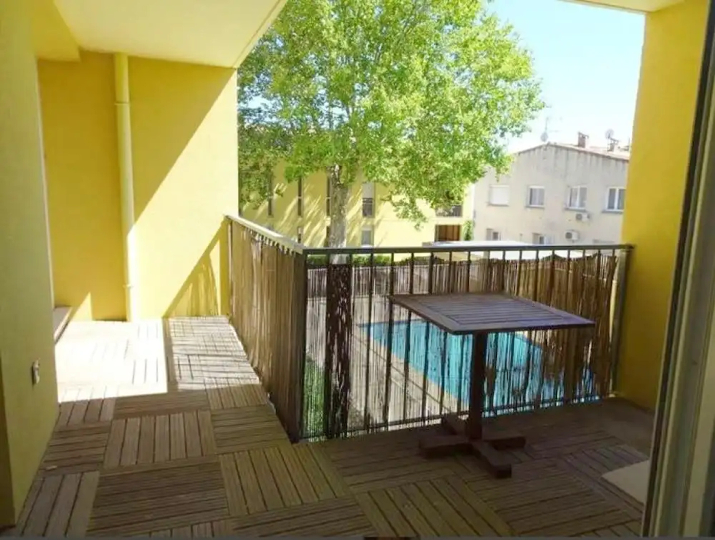Apartment With 2 Bedrooms in Aigues-mortes, With Pool Access, Enclosed