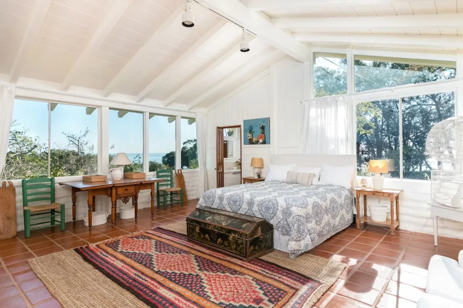 6590 Camino Carreta House by RedAwning