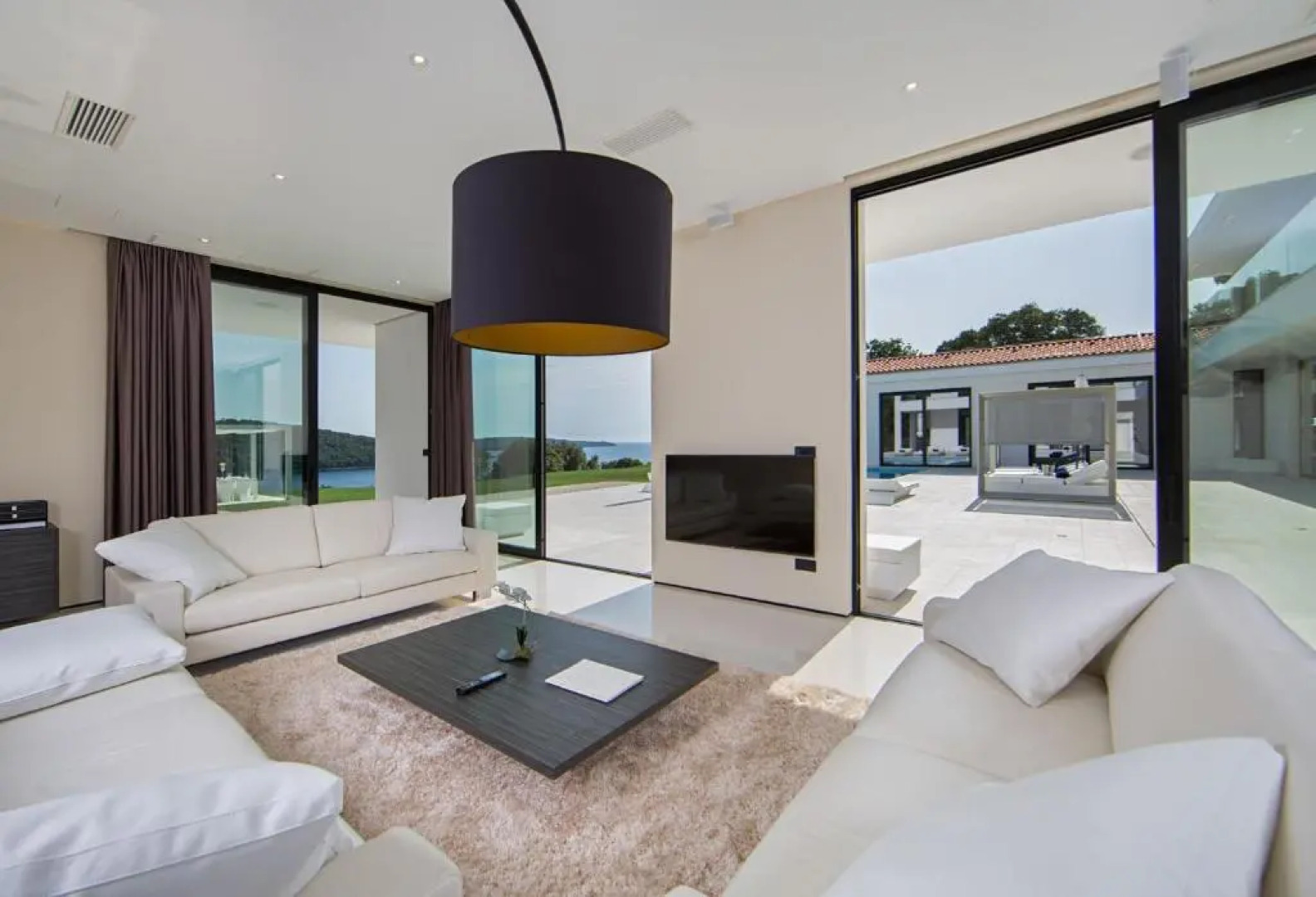 Villa Vrsar Magnifique A Beautiful Contemporary 5 Bedroom Villa Sauna and Gym