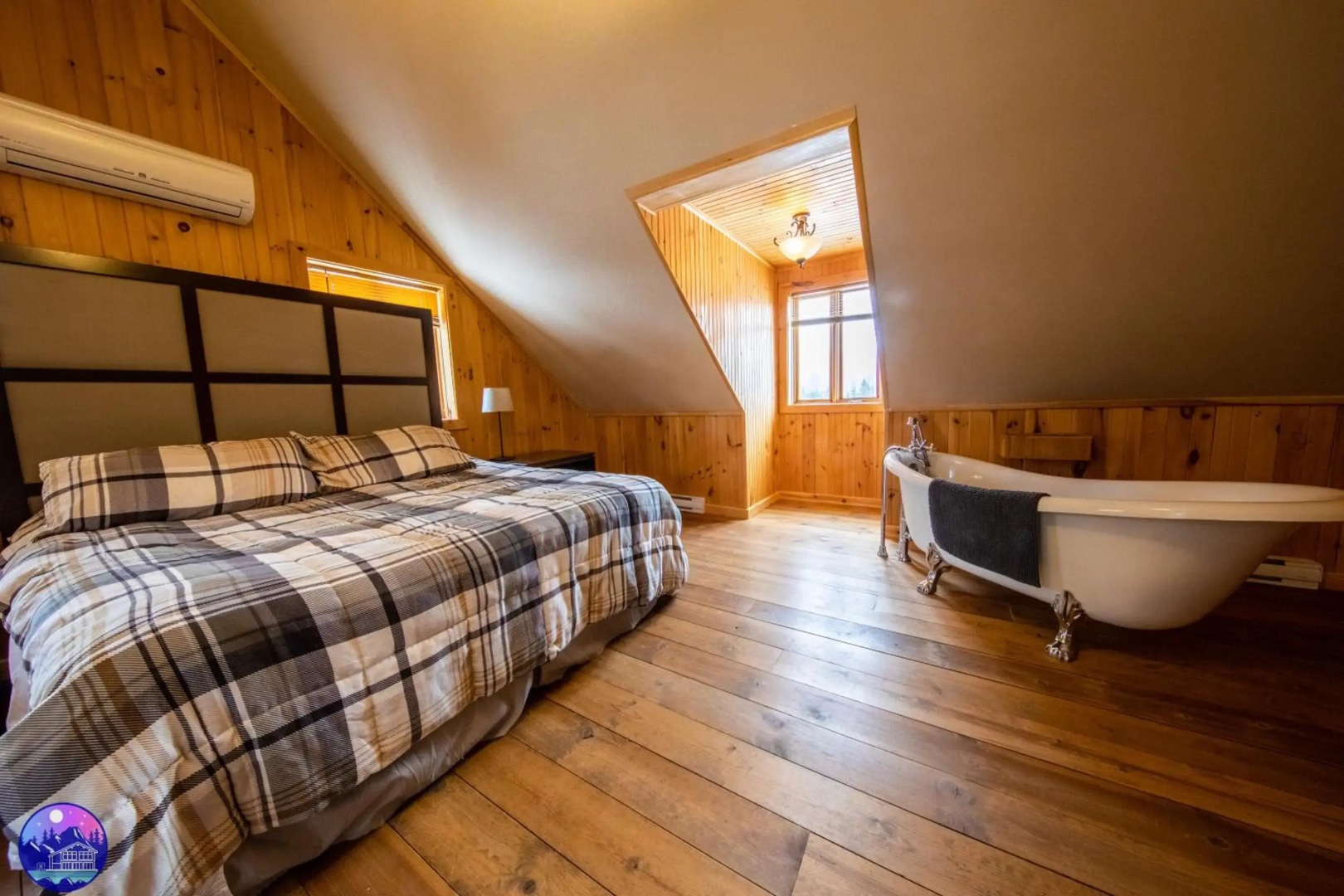 Chalet Le St-Côme - SPA- Billard- PISCINE by Galaxia