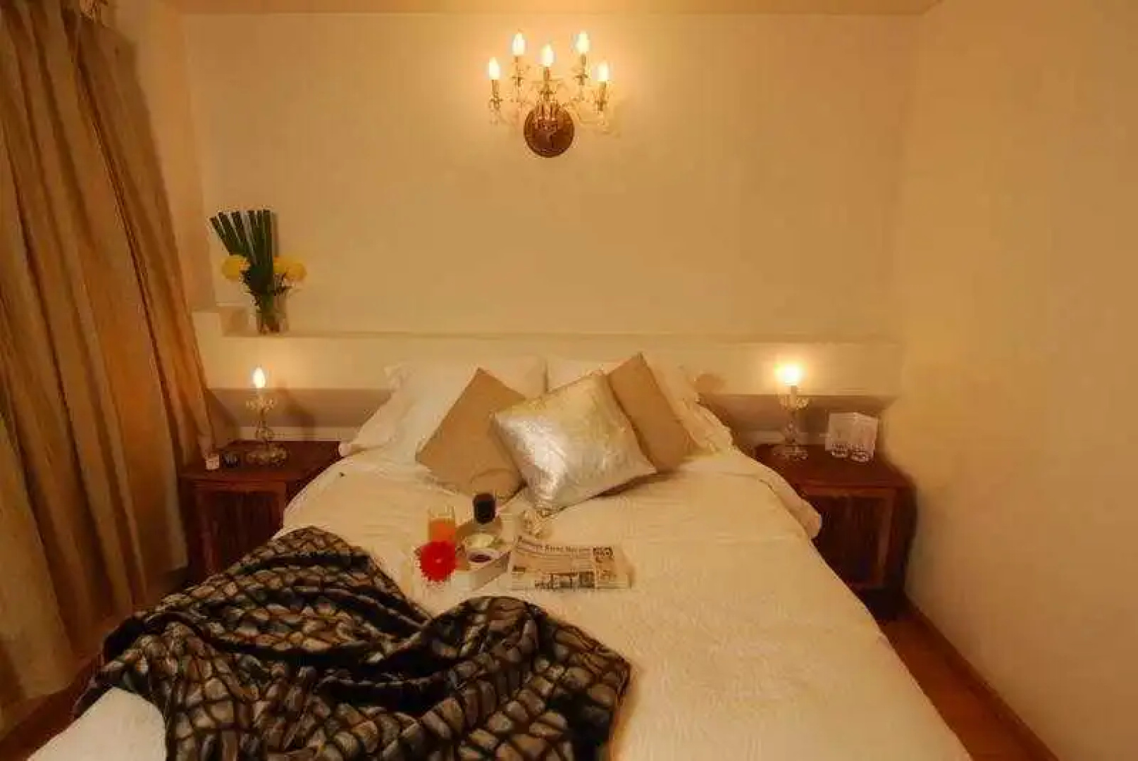 Aura Suites Boutique Hotel
