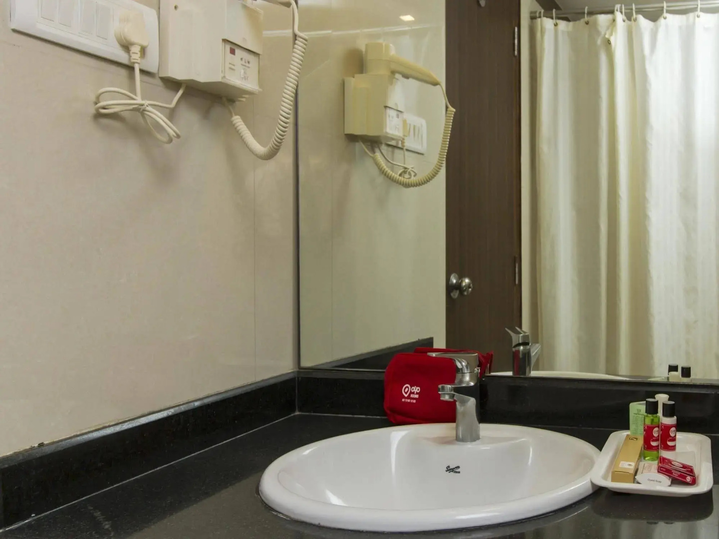 The Atrium Boutique Hotel