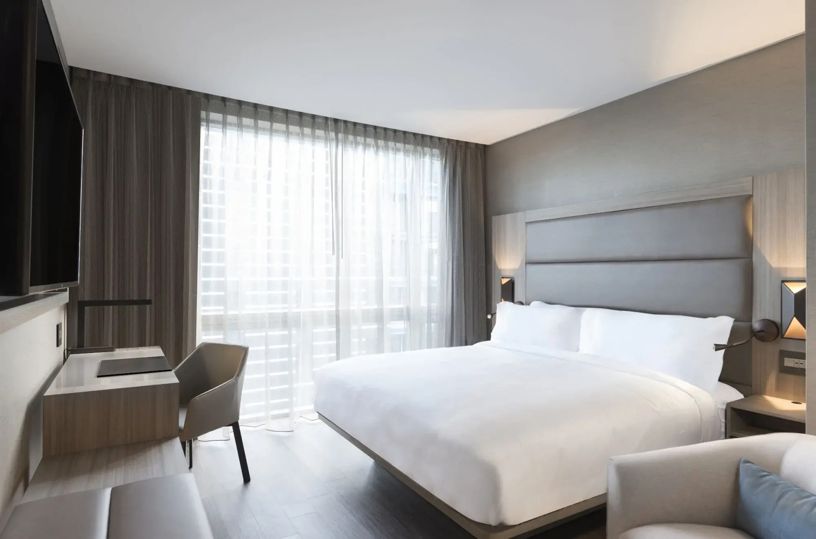 AC Hotel by Marriott Worcester