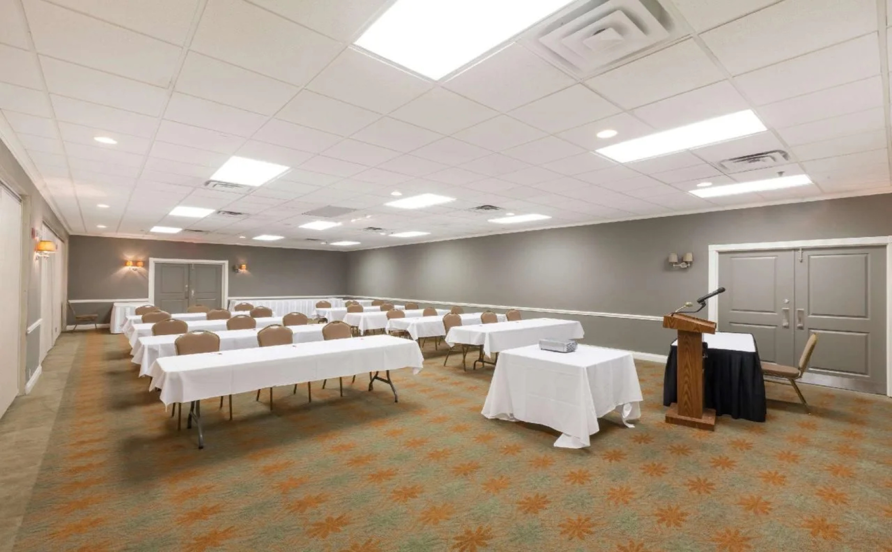 Ramada Conference Center New Iberia