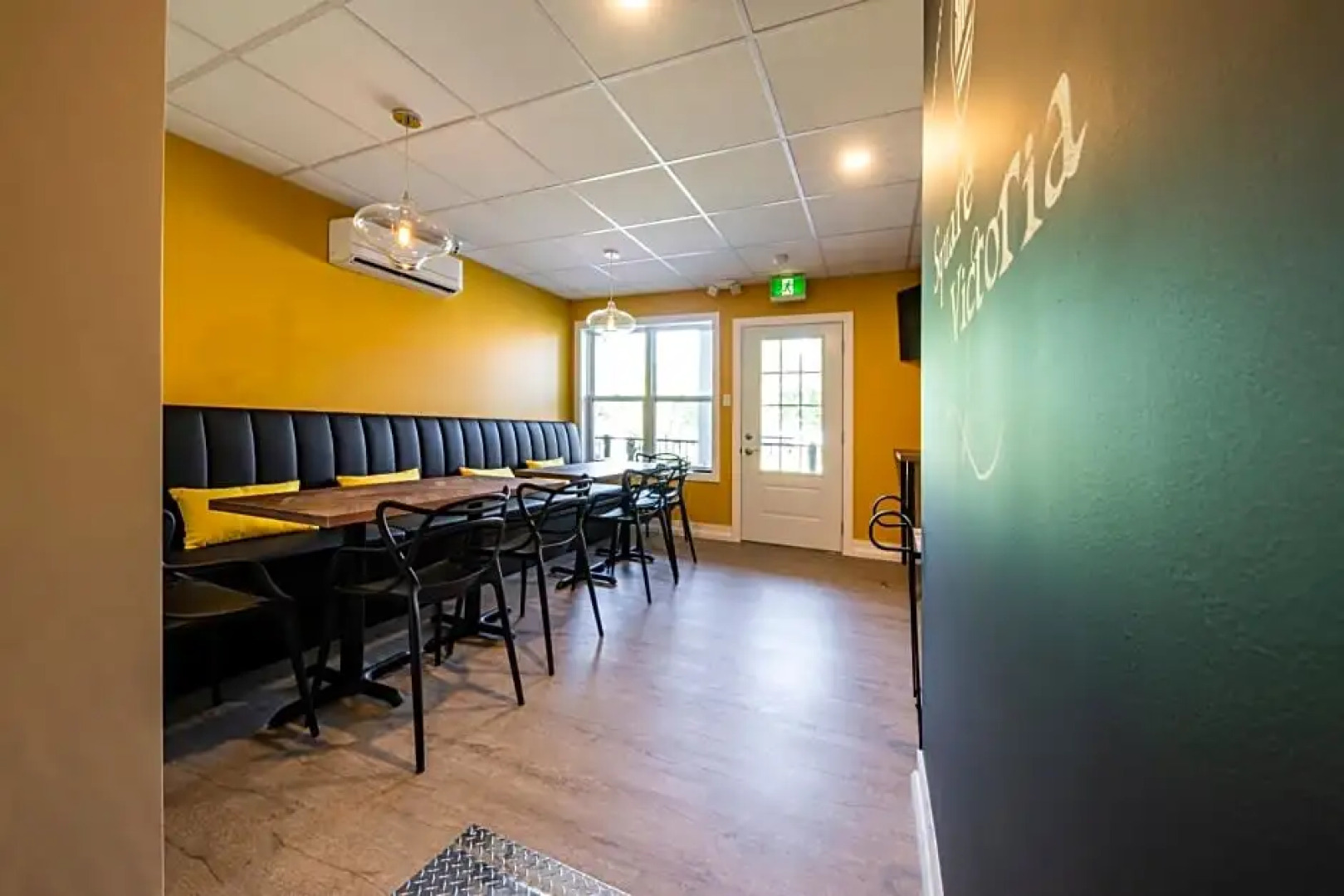 Square Victoria Maison Hôtelière