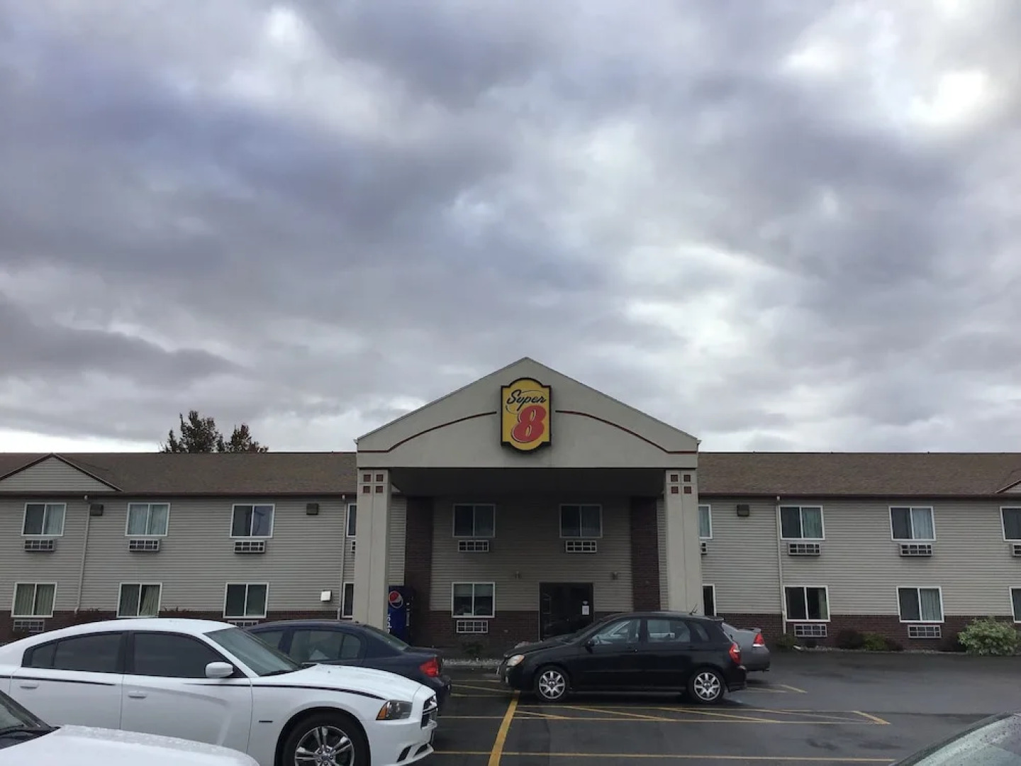 Super 8 Blackfoot