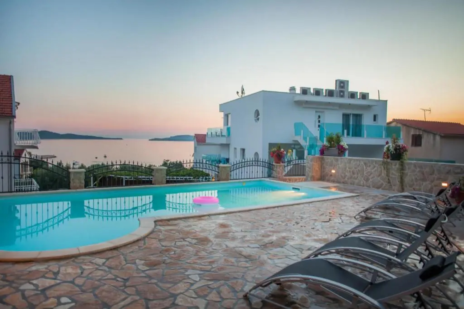 Apartments Villa Matea