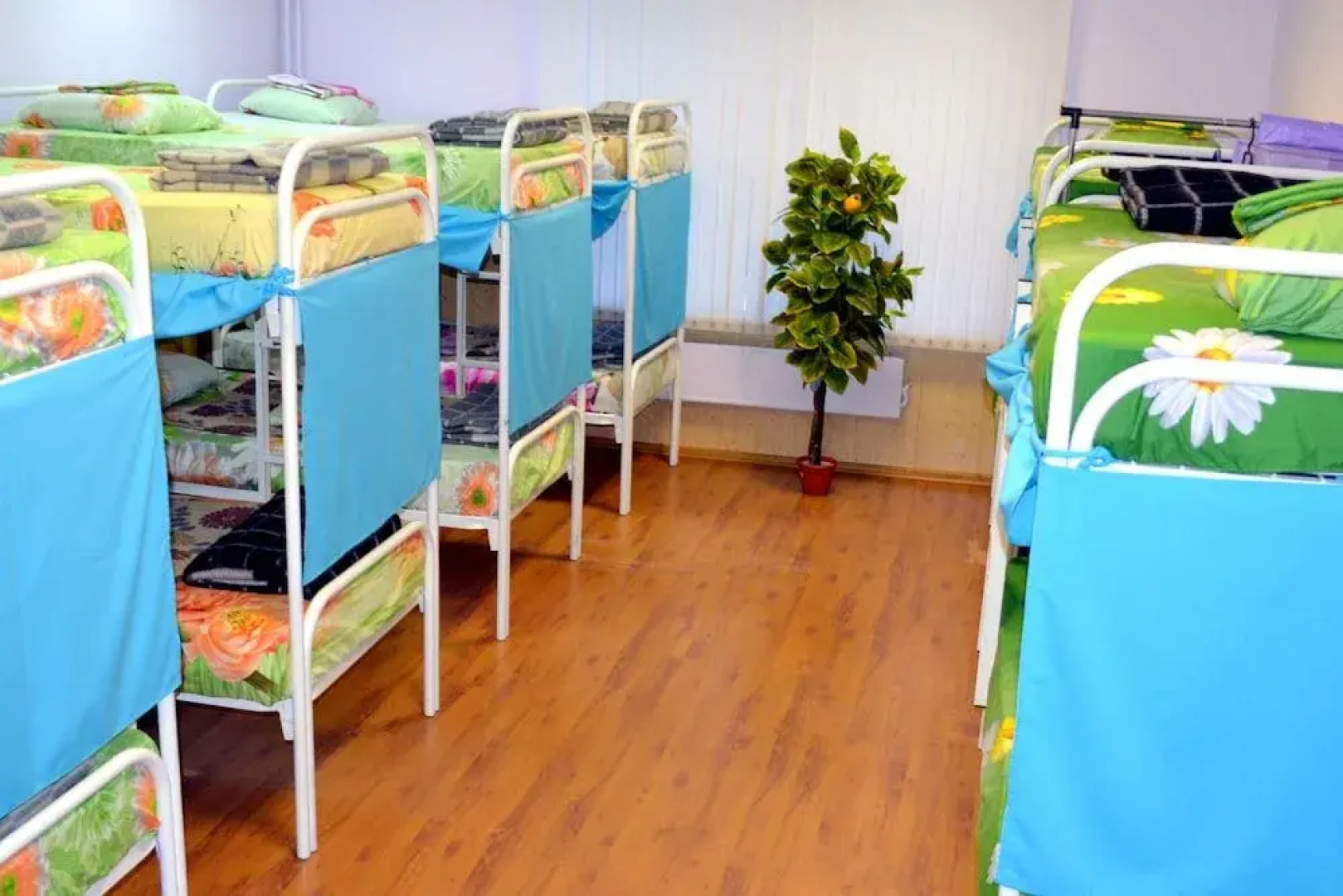 «Неразлучники» - Хостел