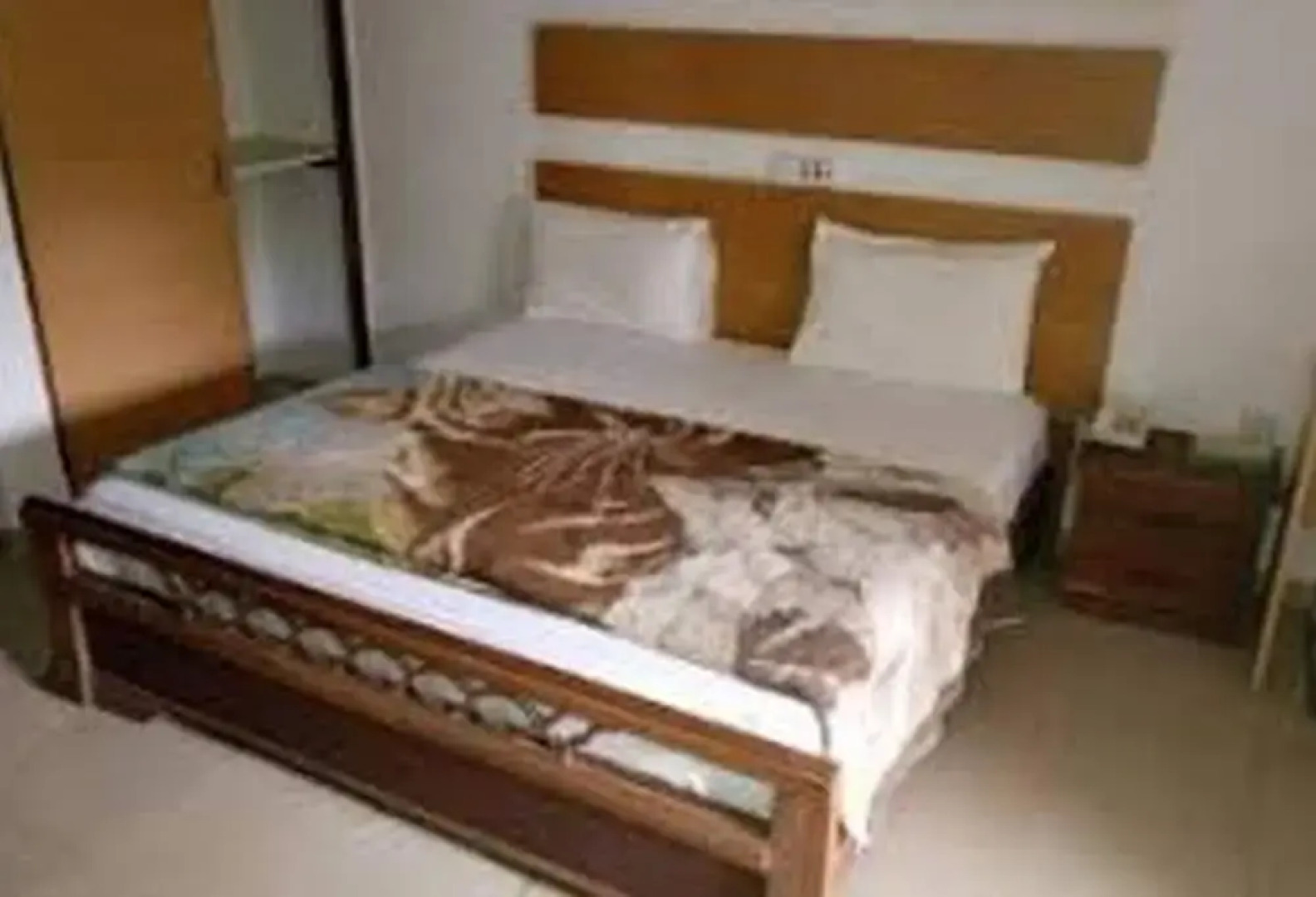 First Victoria Castle