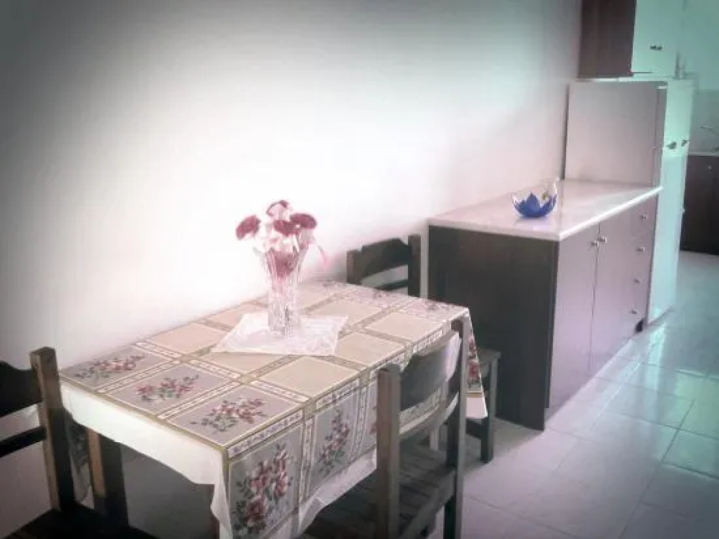 Merryland Studios & Apartments