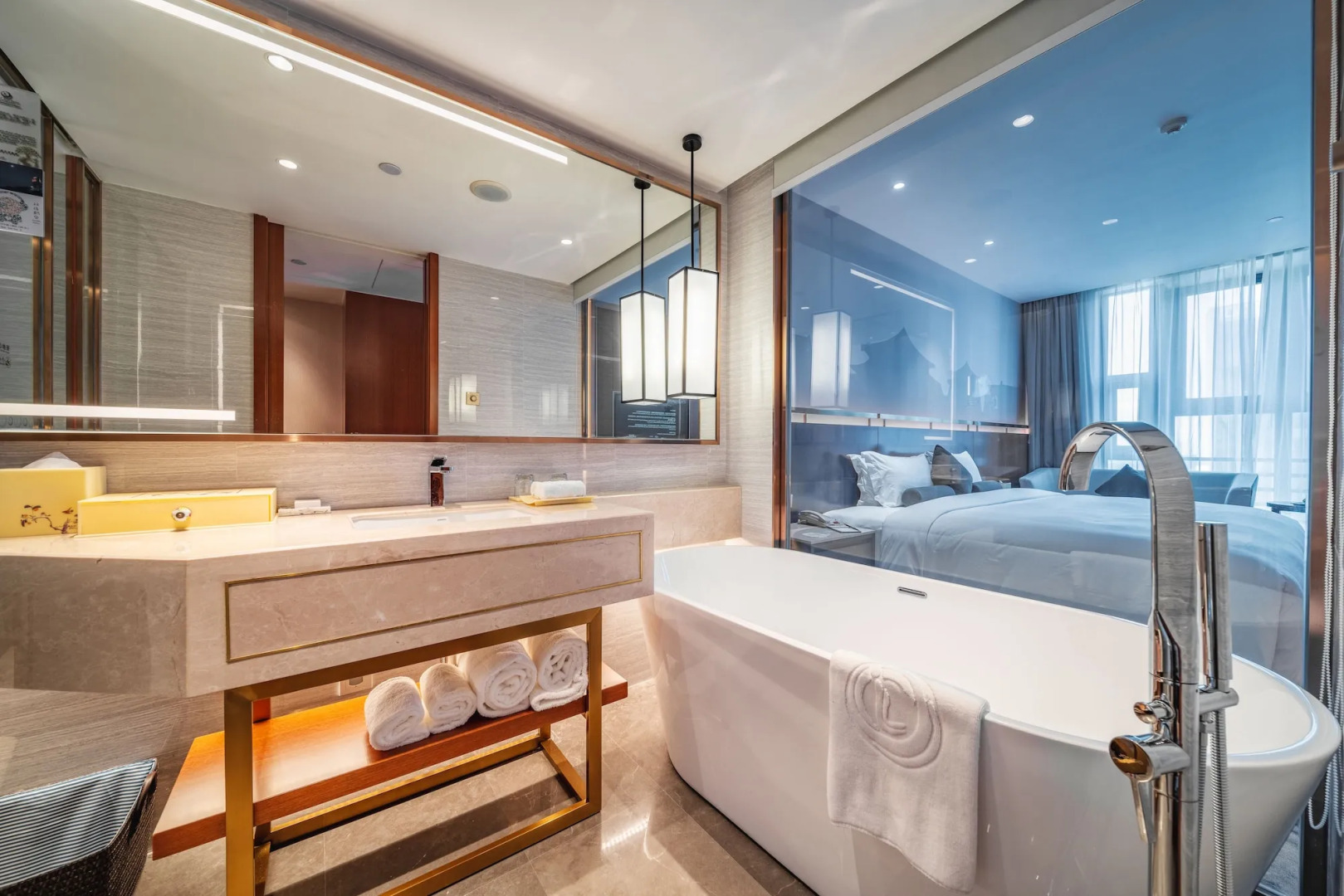 Lia Charlton Hotel Shenzhen