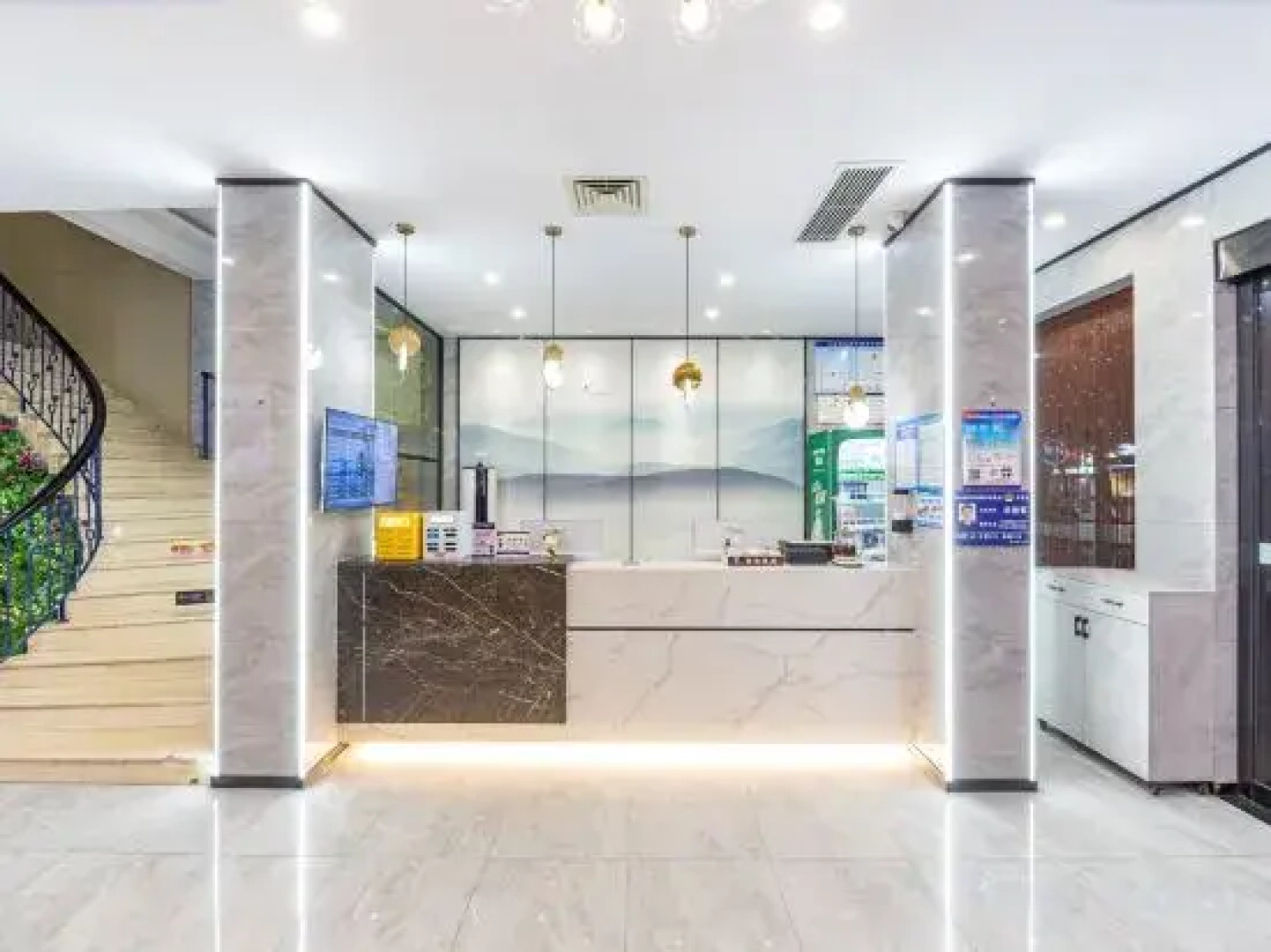 Shangyite Boutique Hotel (Garden Road Pedestrian Street Art College Branch )