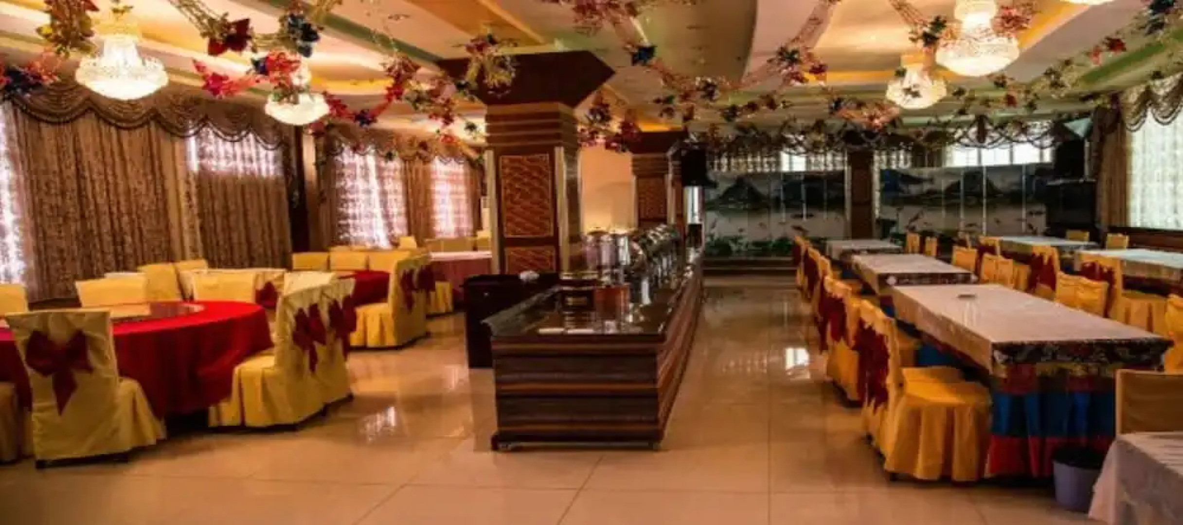 Gesar Hotel