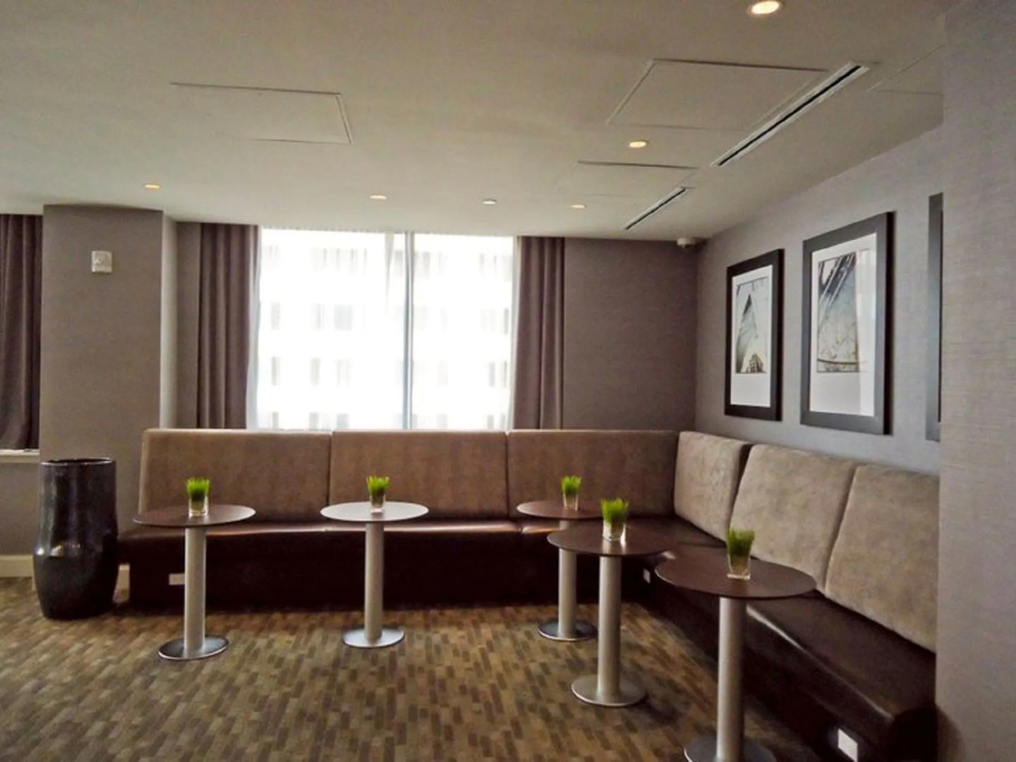 Global Luxury Suites Downtown Jersey City