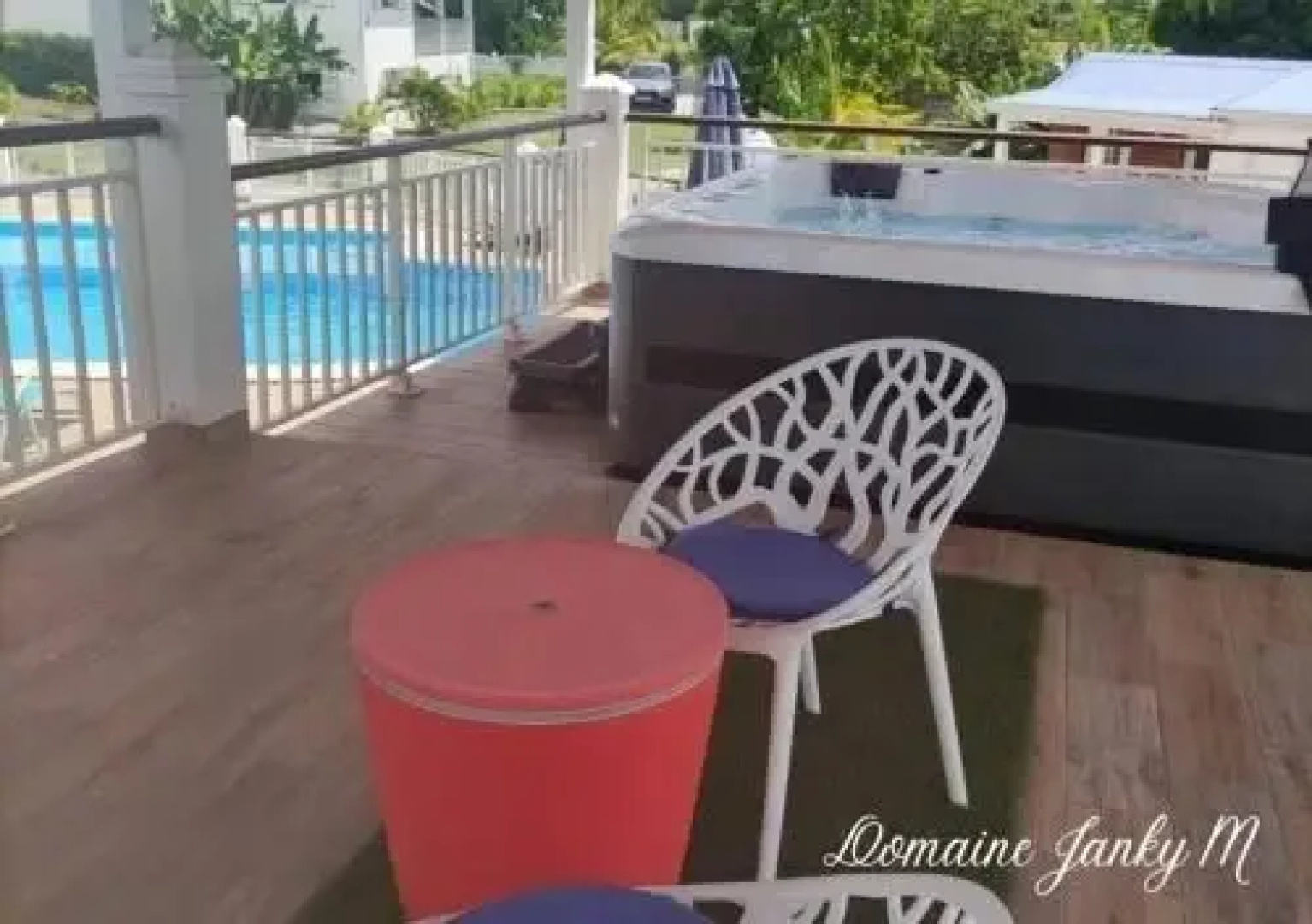Bungalow Cannelle - Piscine et Jaccuzi