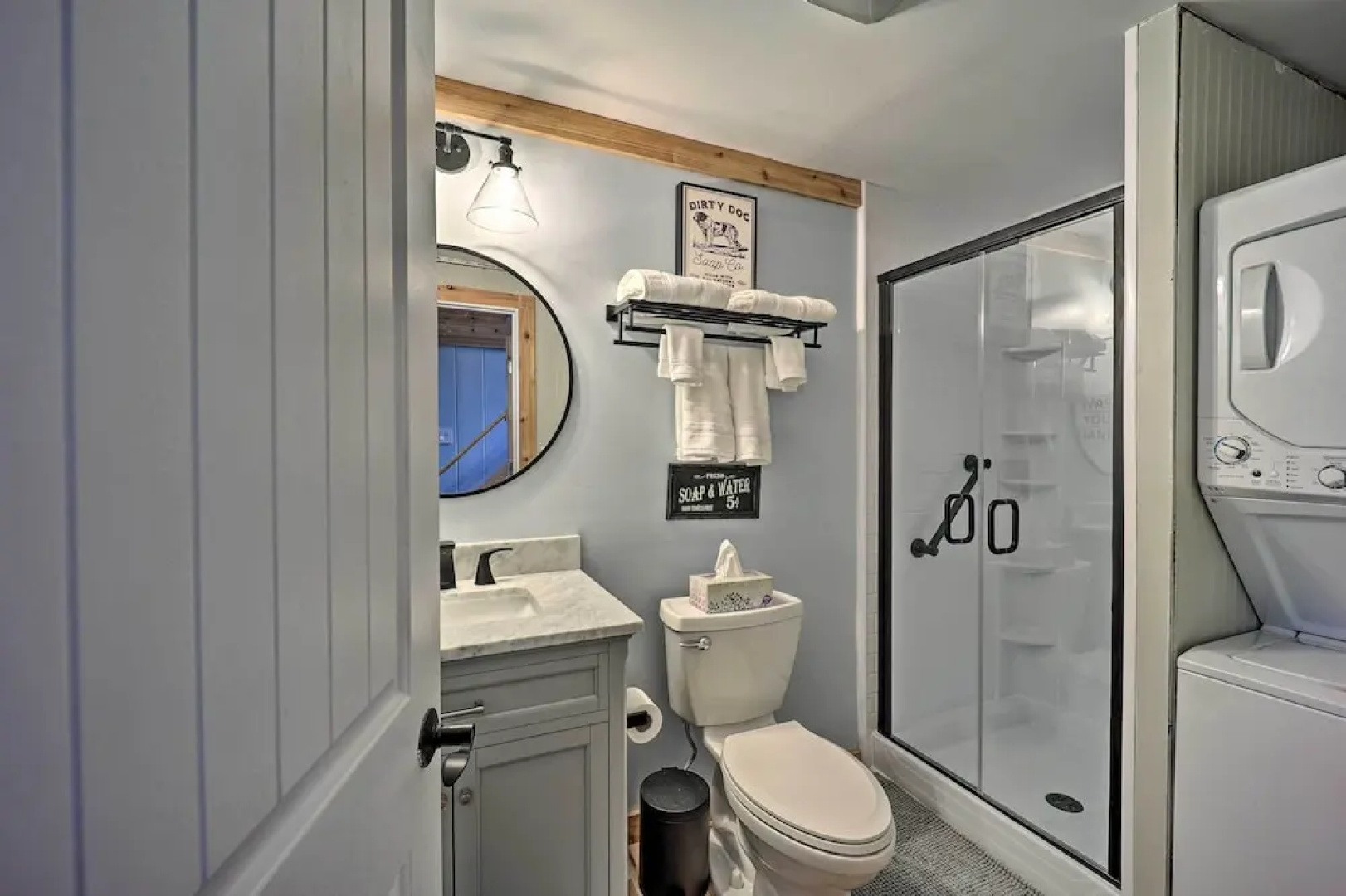 1 Mi to Skiing: Beech Mountain Condo w/ Fireplace!