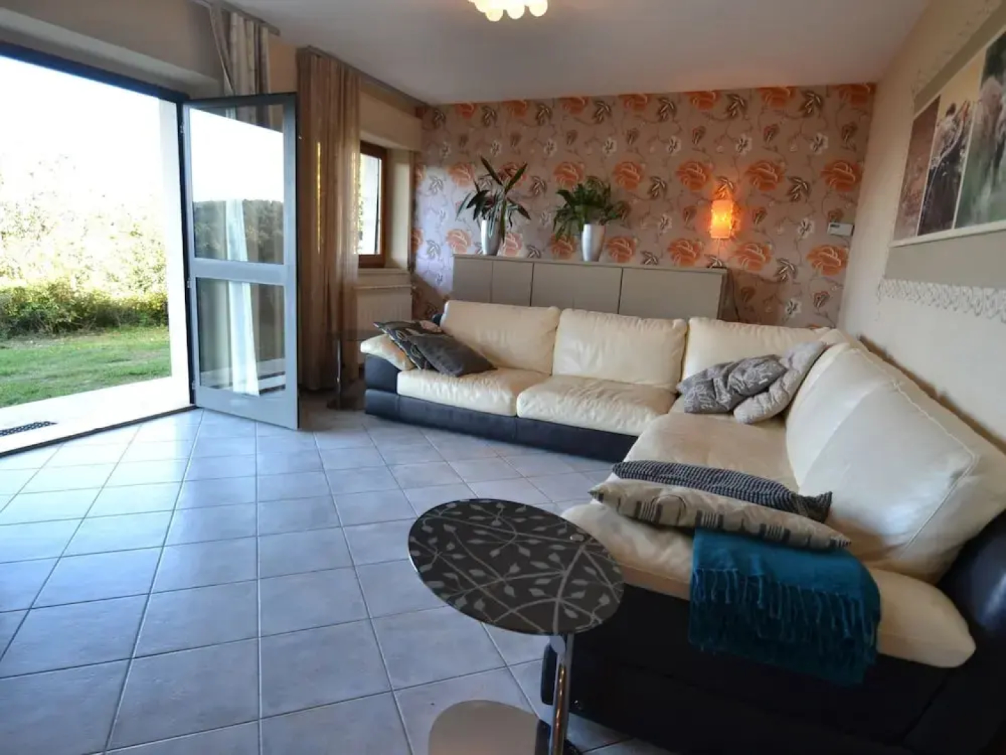 Holiday Home in Pescia With Swimming Pool