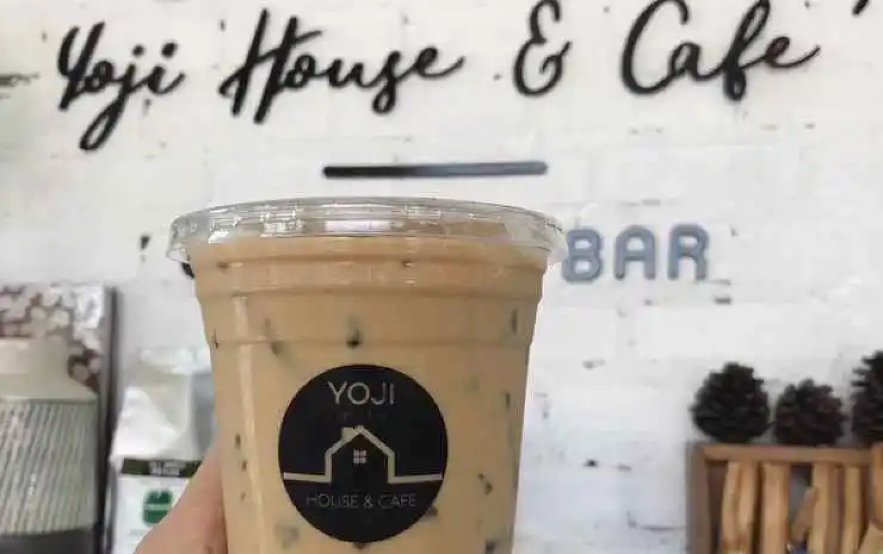 YOJI House and Cafe