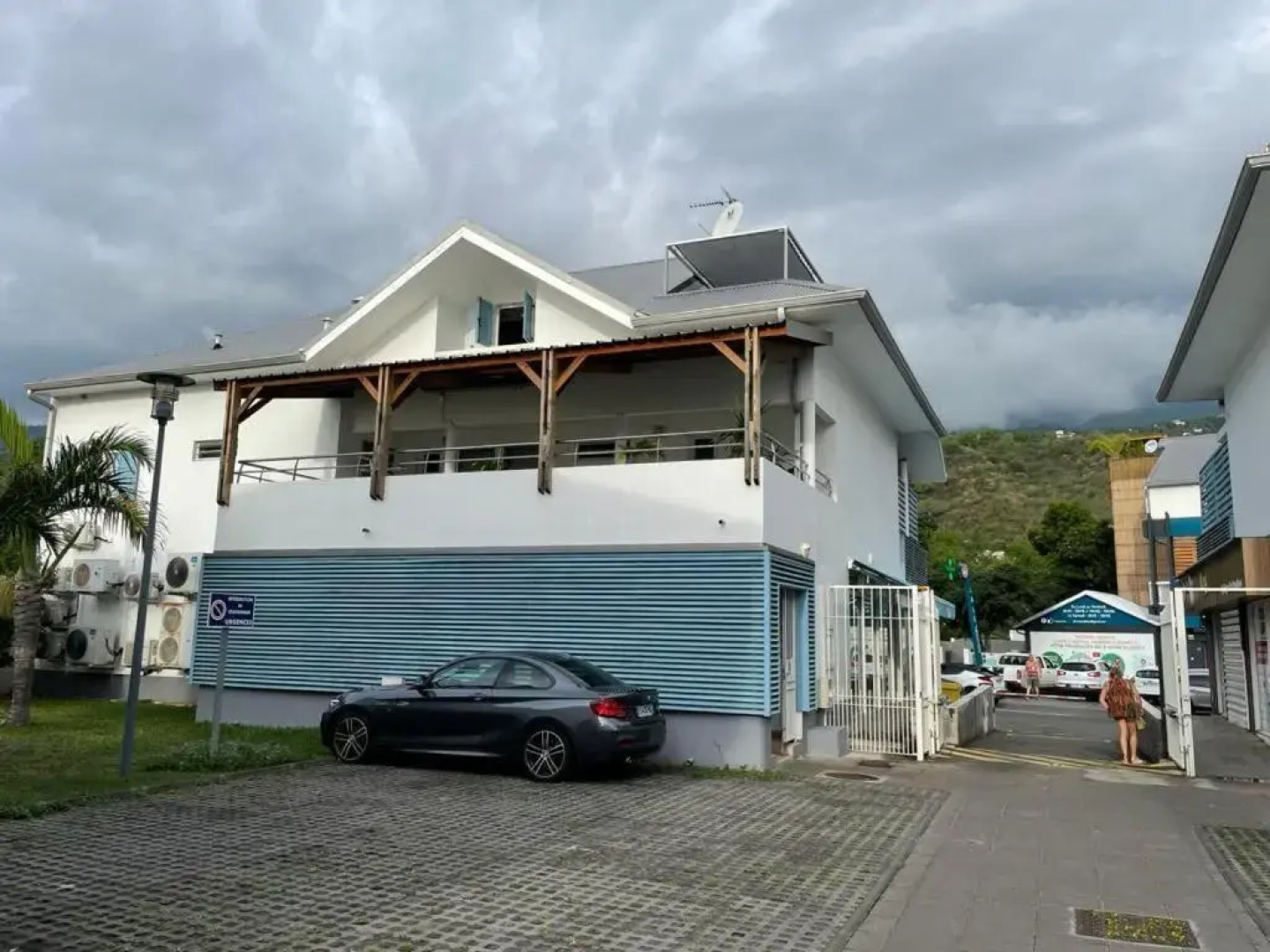 Saint-Leu Reunion Centre Ville T3 Duplex Meuble