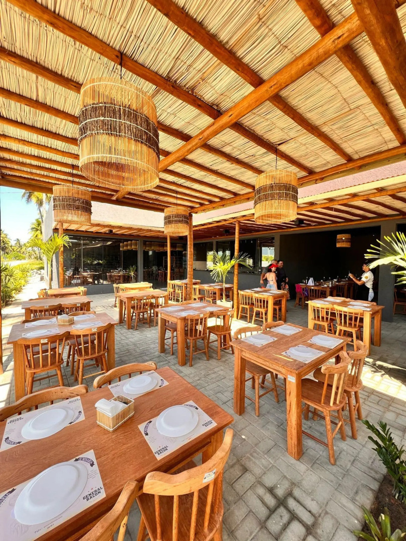 Flat super luxo com 2 suítes no Manatee - Patacho - Milagres - AL