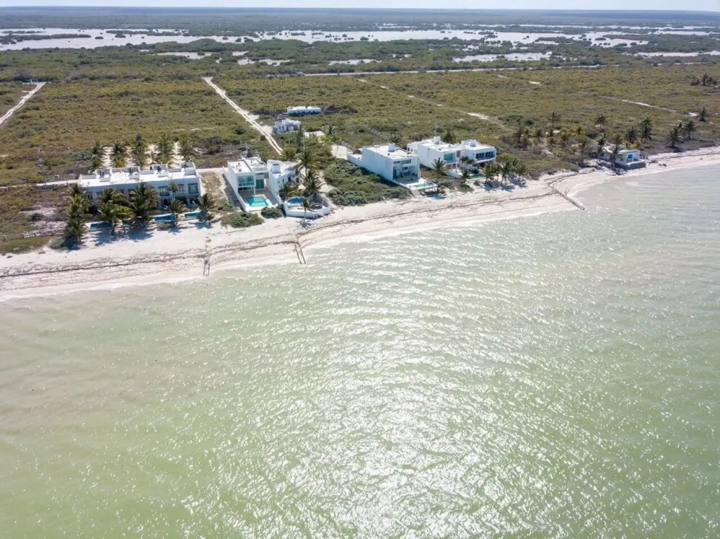 Piña Beach House in San Benito Beach