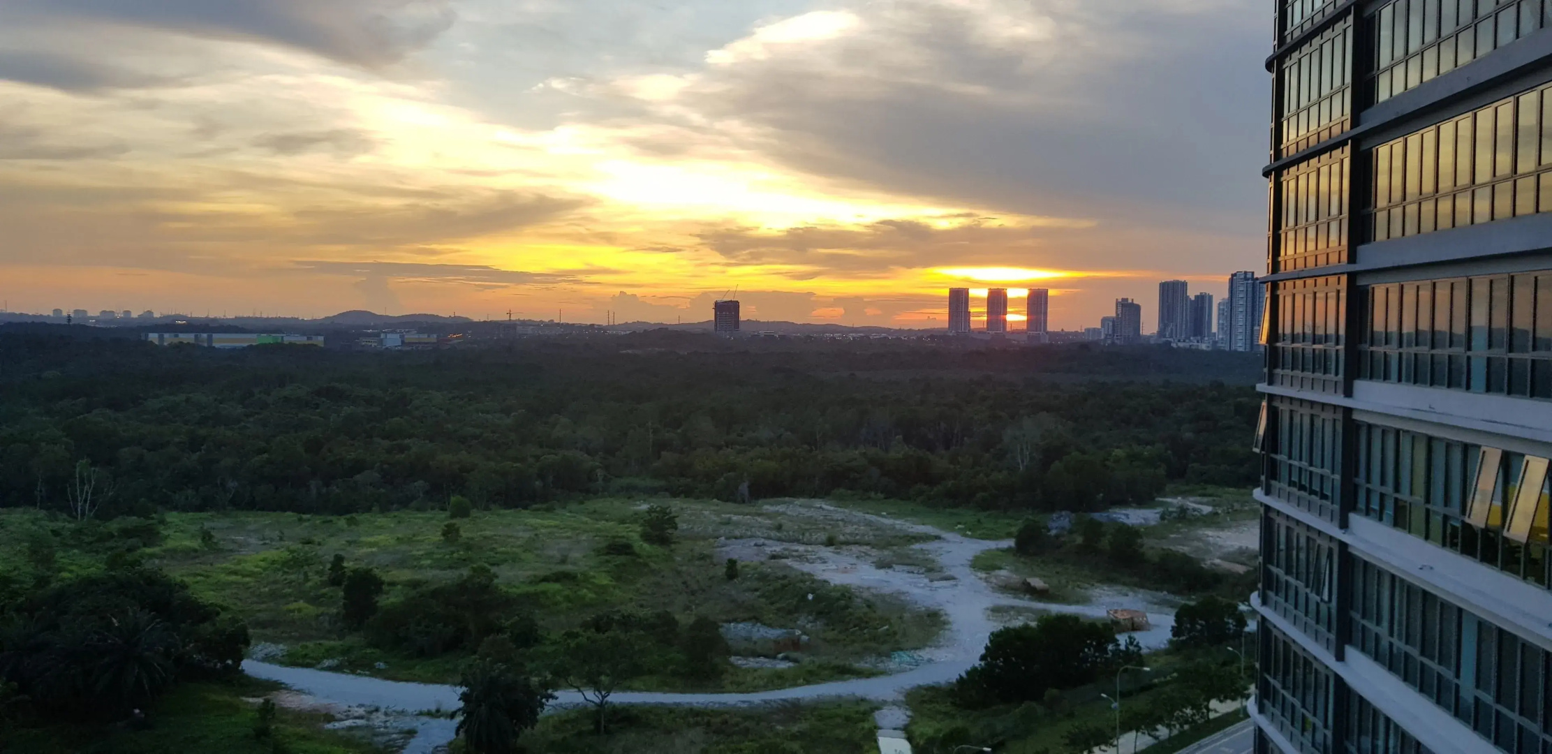 Teega Suite 3BD Seaview Puteri Harbour