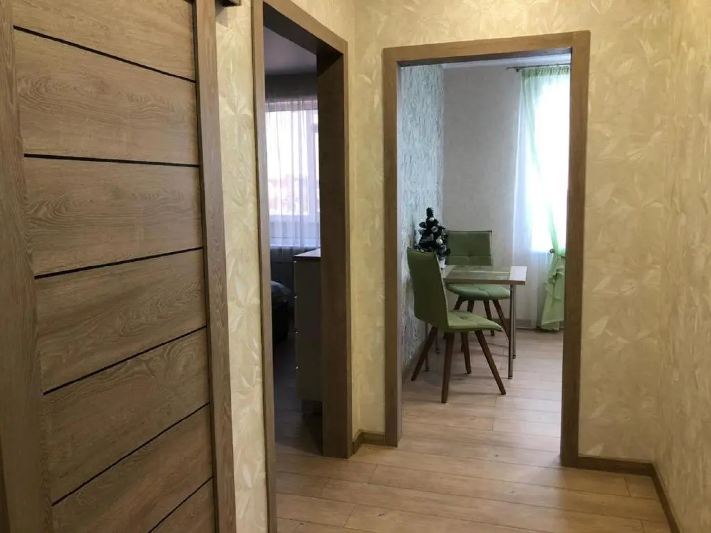 Ujutnaja, novaja kvartira v tsentre goroda