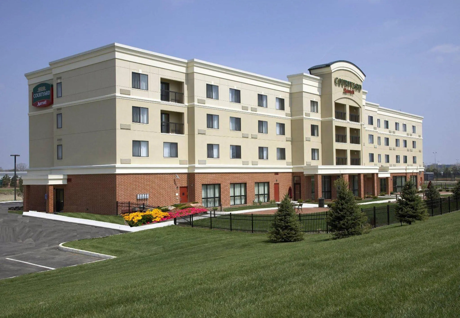 Courtyard by Marriott Dayton-University of Dayton