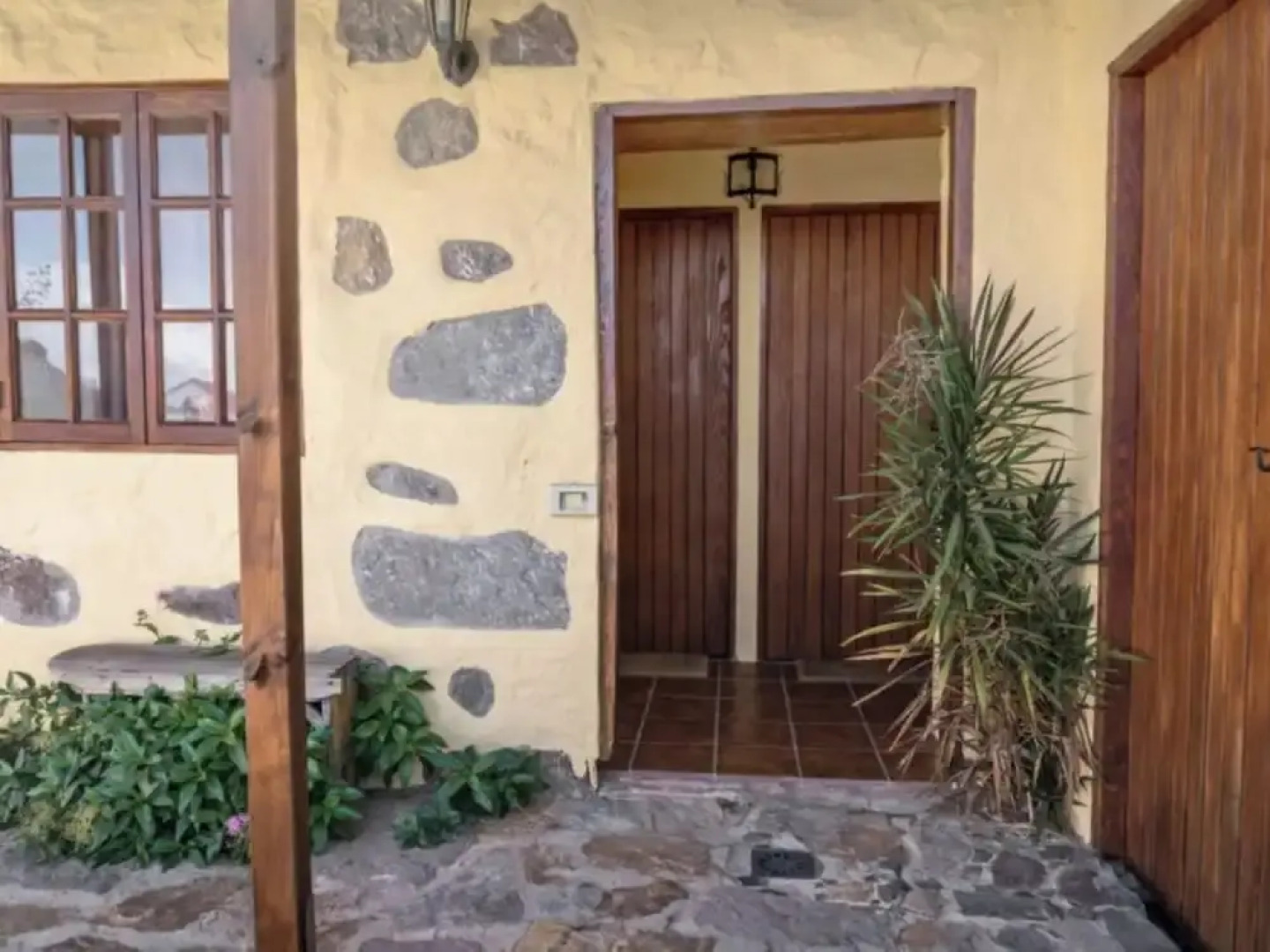 Tejeda Mountain Villa Retreat, In the Very Heart