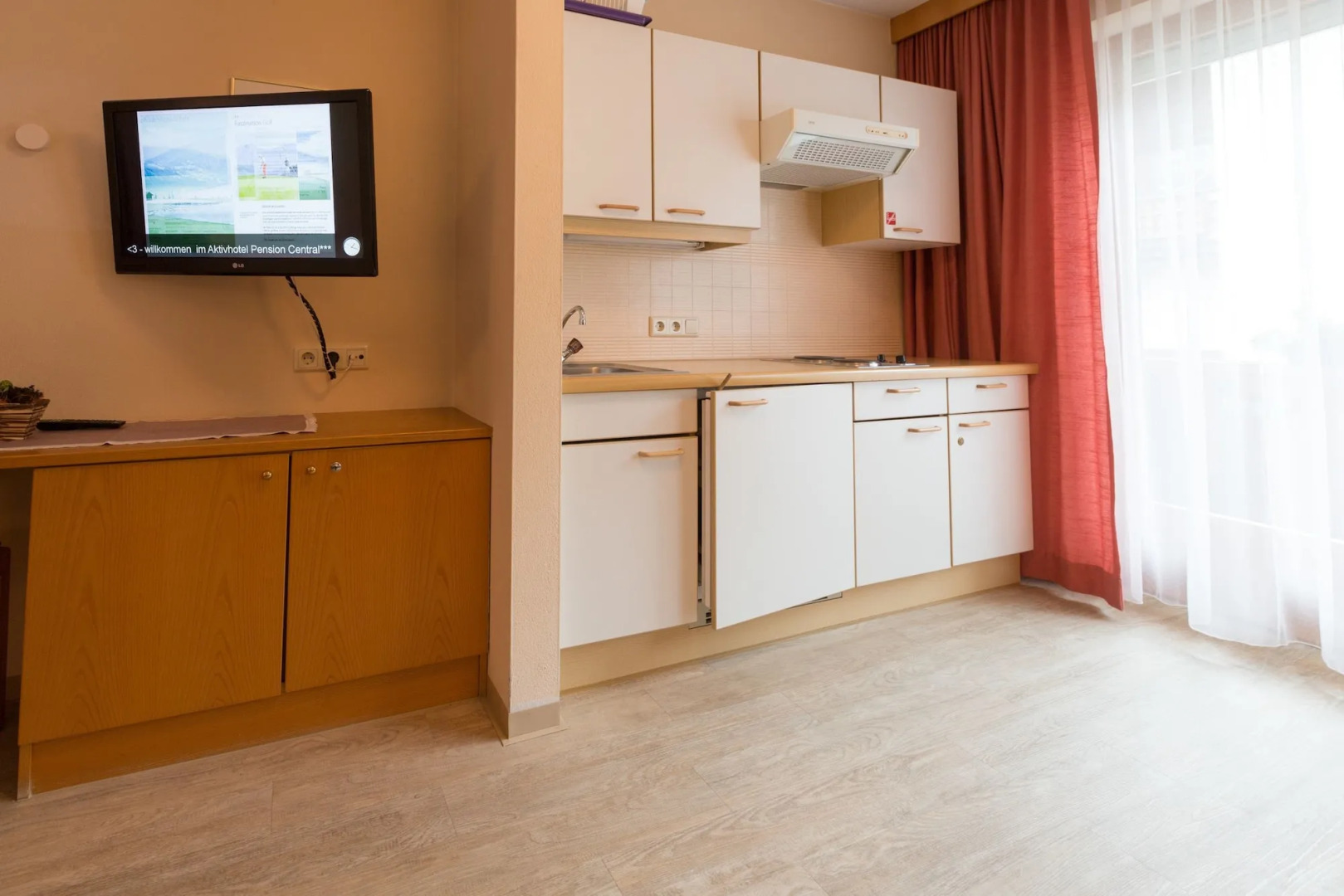 Hotel & Apart Central