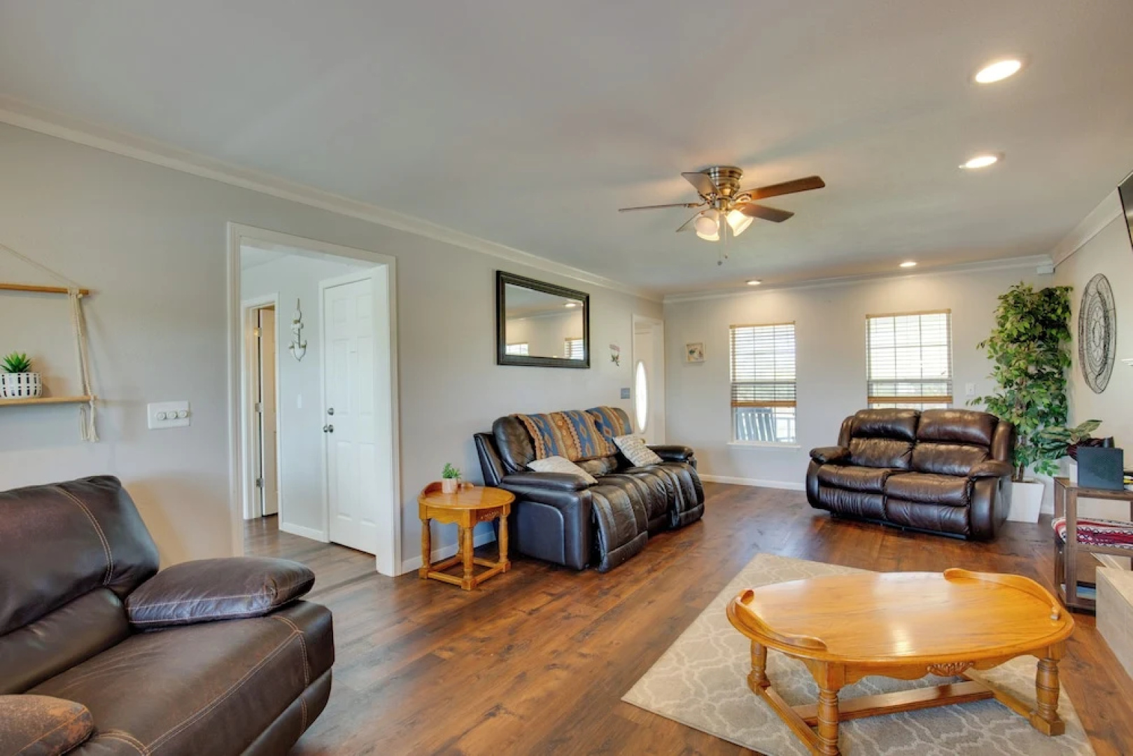 Game Room & Dock: Waterfront Granbury Lake Retreat