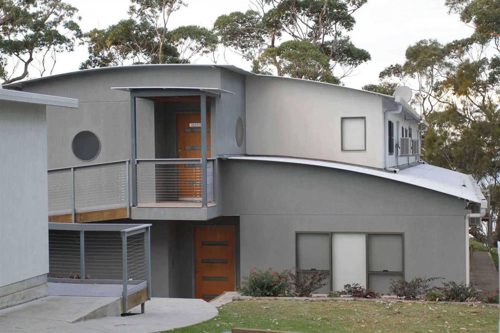 The Edgewater Bed & Breakfast