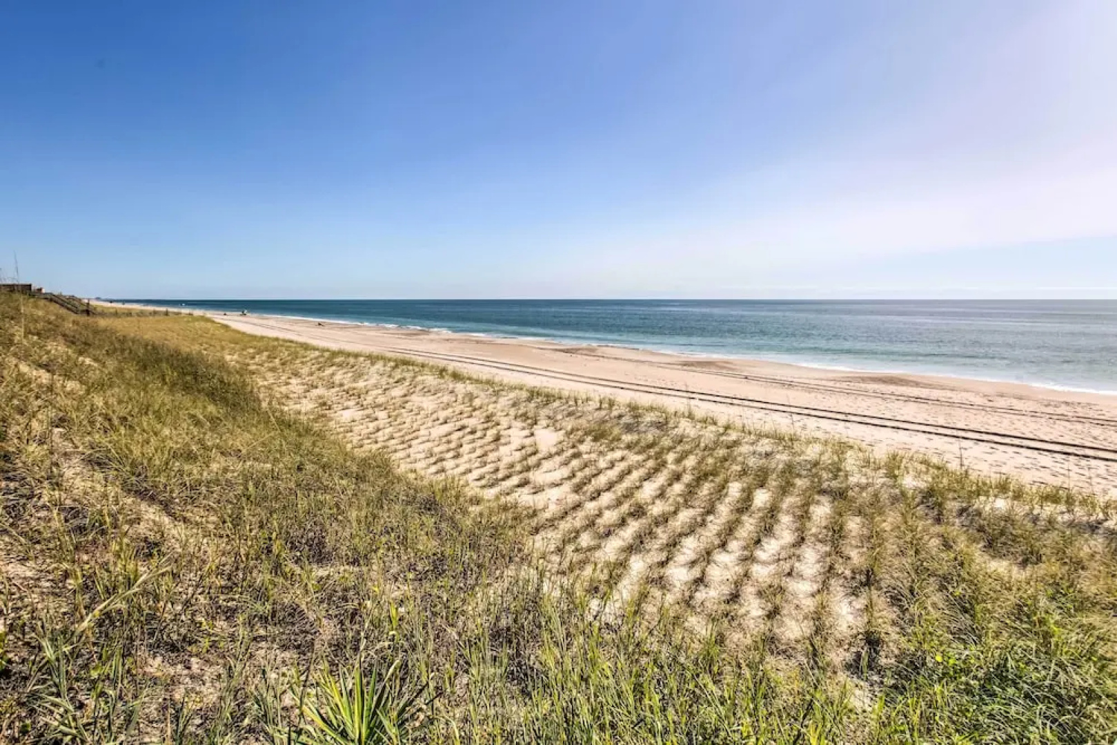 Seaside Indian Beach Getaway w/ Balcony + Views!