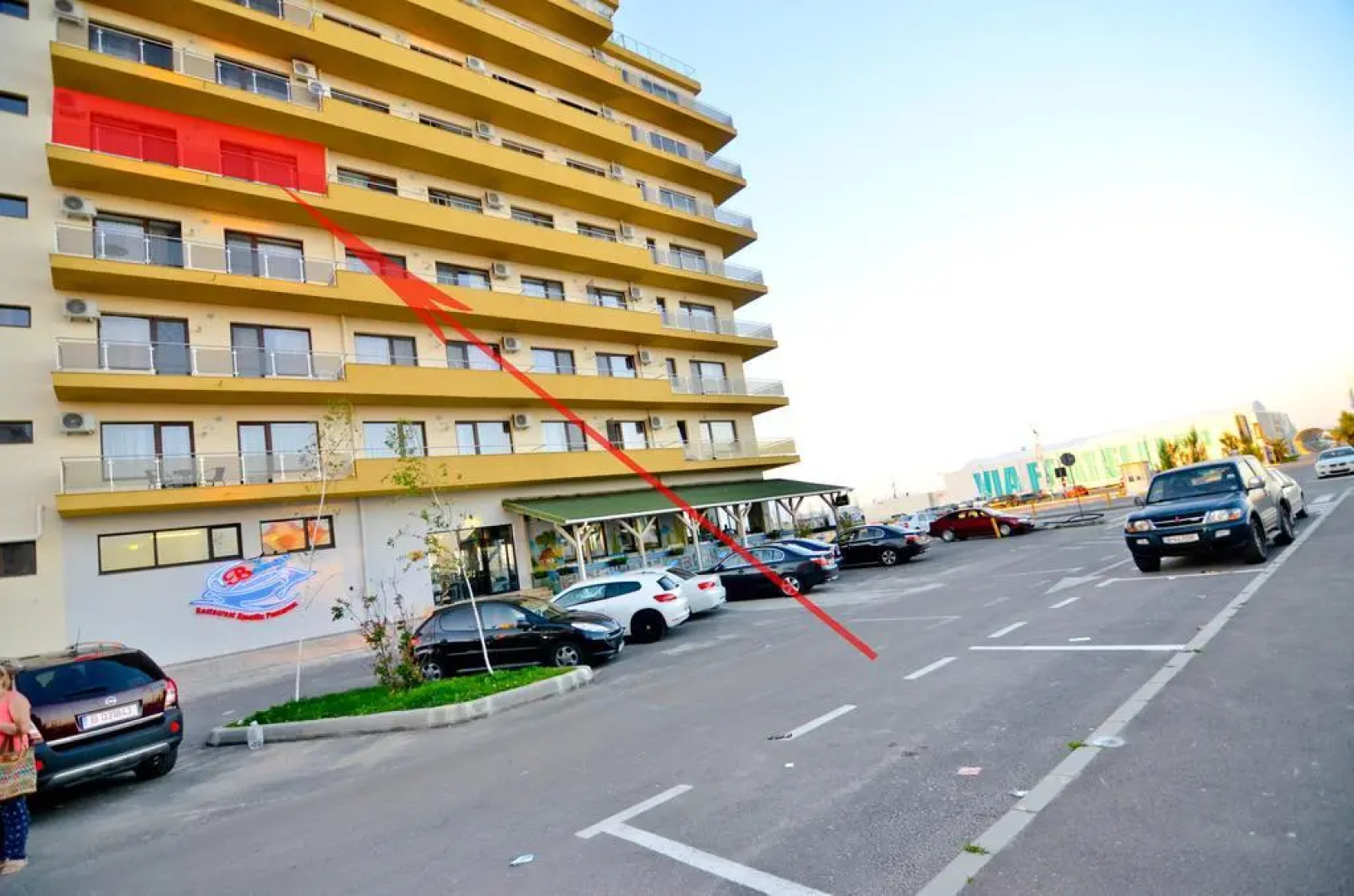 Happy Blue Apartment Summerland