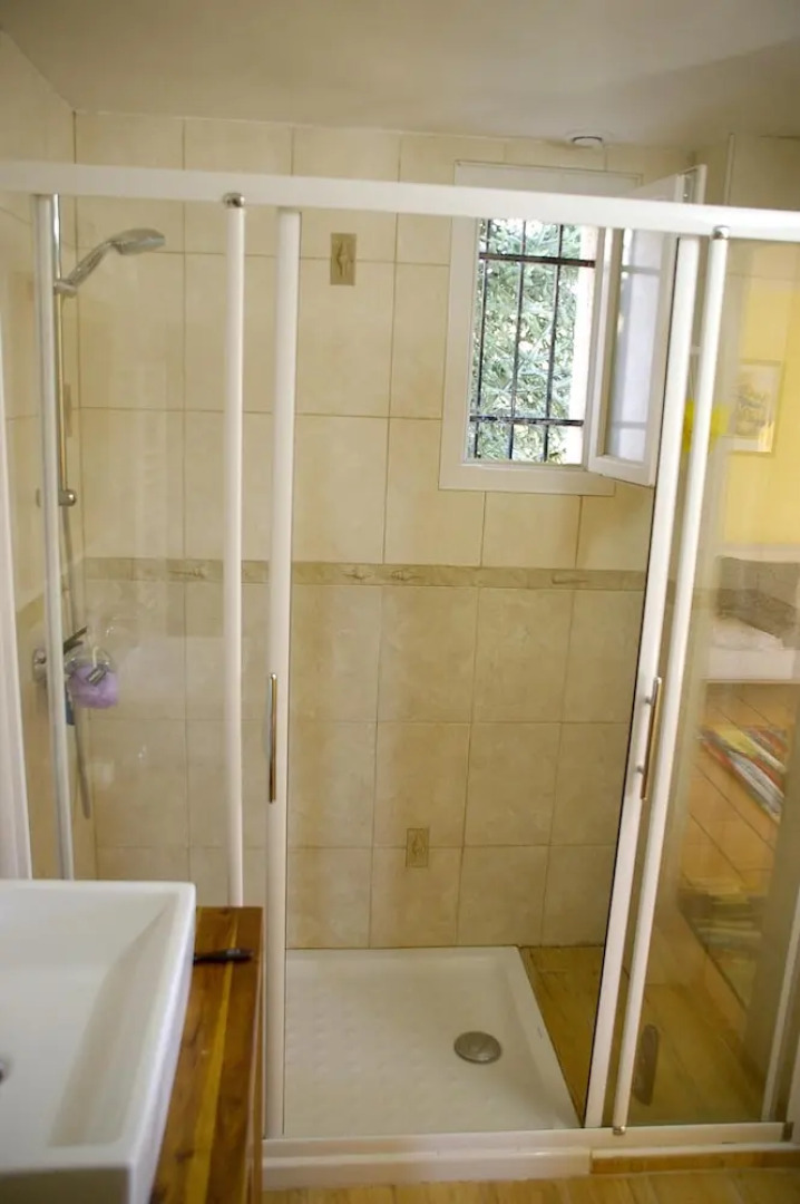 Apartment With one Bedroom in Gargas, With Pool Access, Enclosed Garde