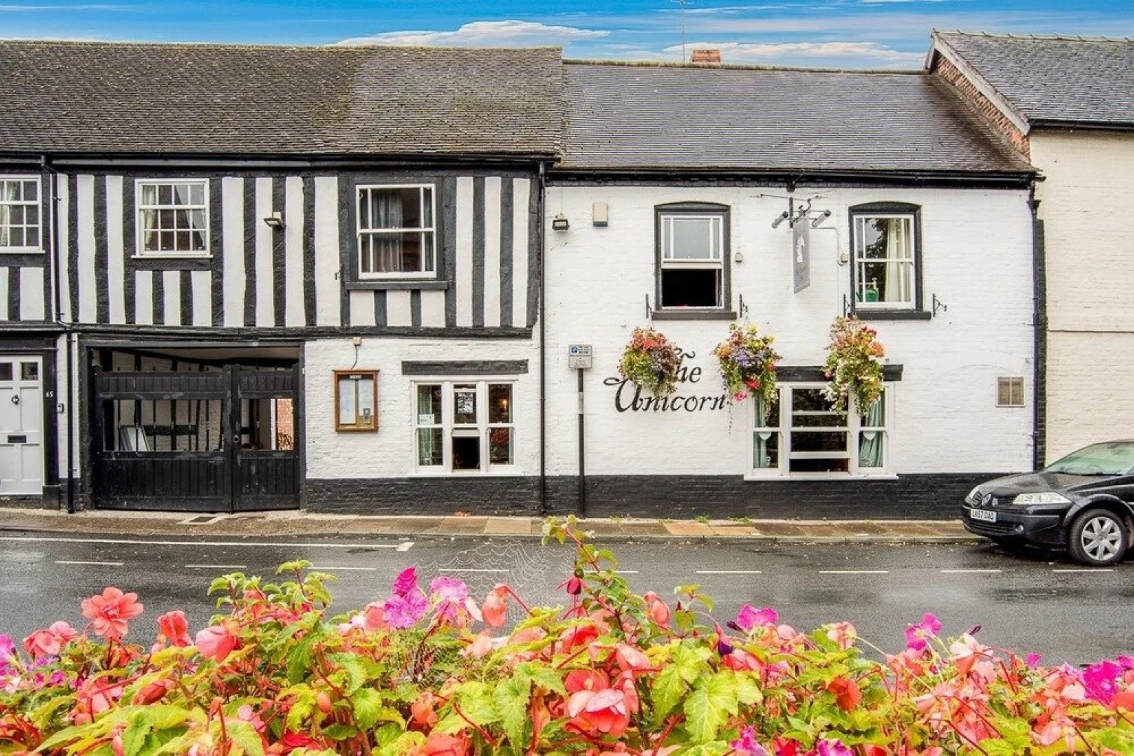 Unicorn Inn