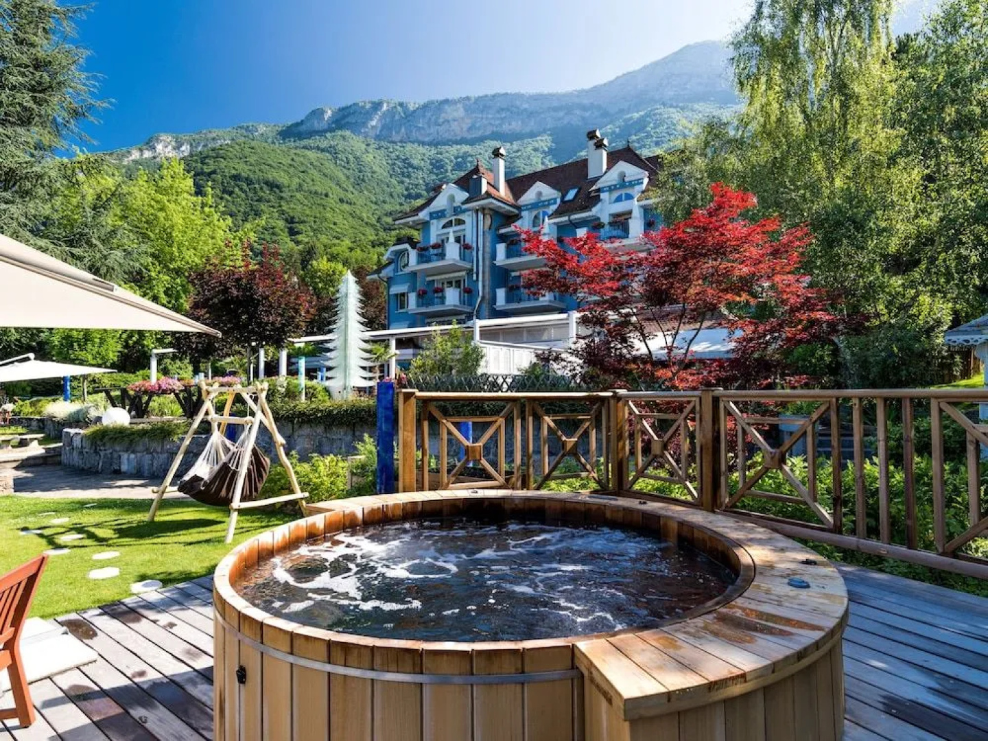 Hôtel Restaurant Yoann CONTE Bord du Lac