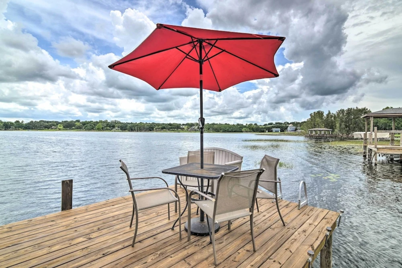 Florida Family Home w/ Dock on Saw Mill Lake!