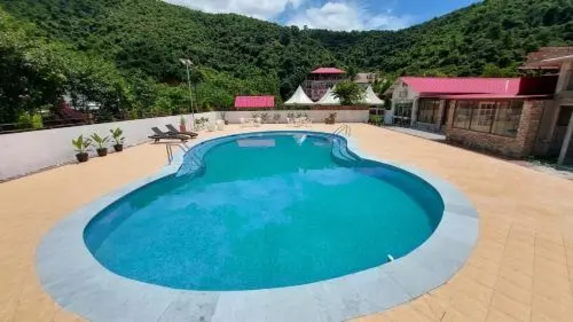 Shalom Farm House