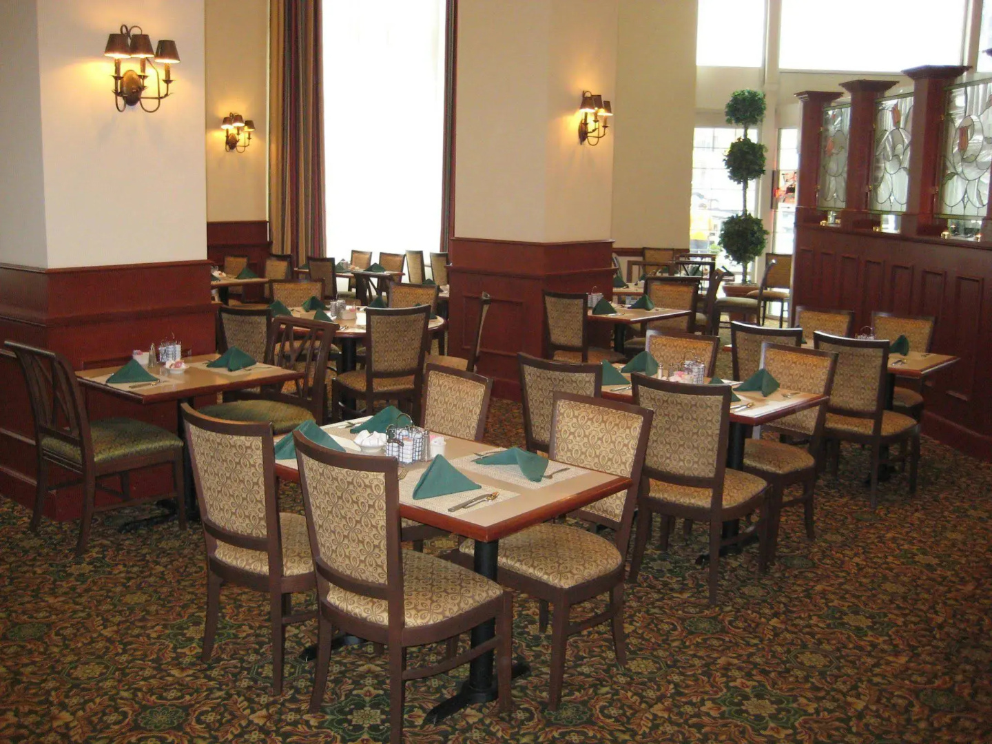 Courtyard by Marriott Charlotte City Center