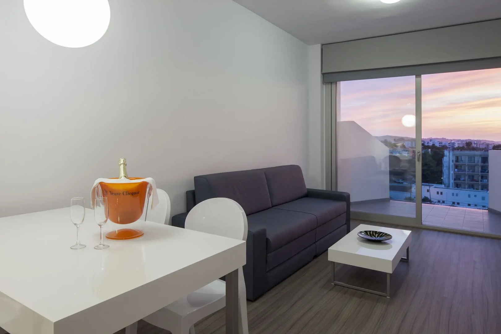 Отель AxelBeach Ibiza Spa & Beach Club - Adults Only Hotel