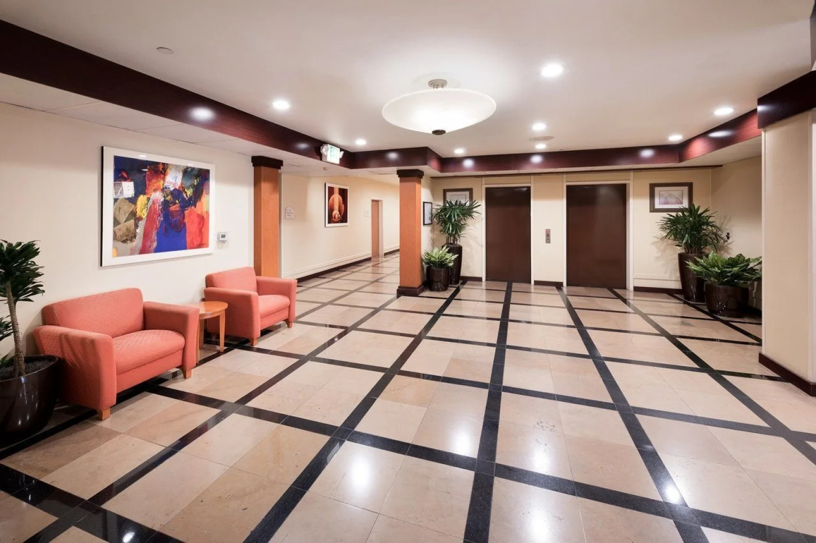 Comfort Inn & Suites Oakland Airport